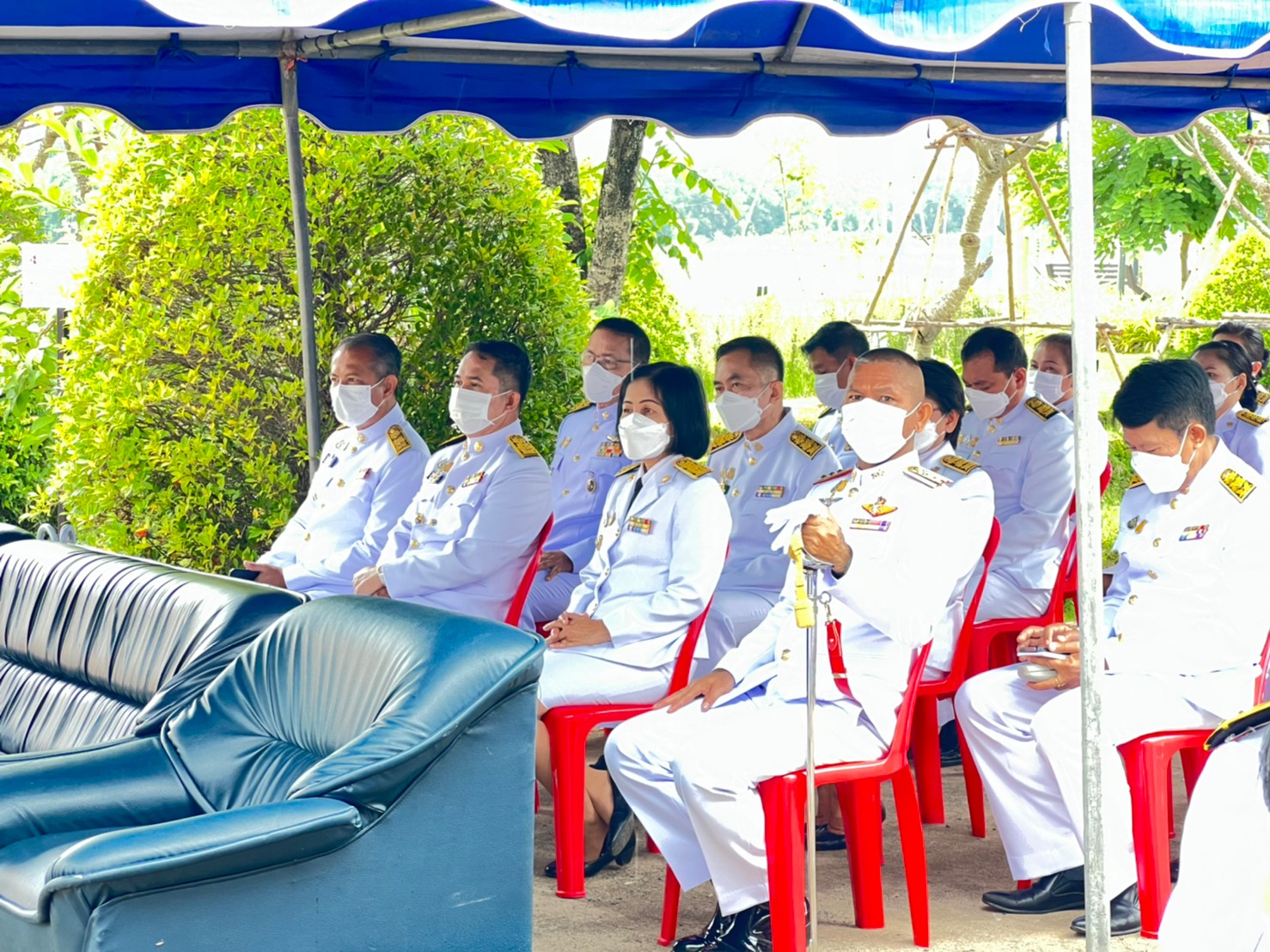 พช.ยโสธร ร่วมปล่อยพันธุ์สัตว์น้ำ 300,000.ตัว เฉลิมพระเกียรติ เนื่องในโอกาสวันเฉลิมพระชนมพรรษา พระบาทสมเด็จพระเจ้าอยู่หัว 28 กรกฎาคม 2565 ที่บริเวณลำทวน แหล่งท่องเที่ยววิมานพญาแถน อ.เมืองยโสธร 