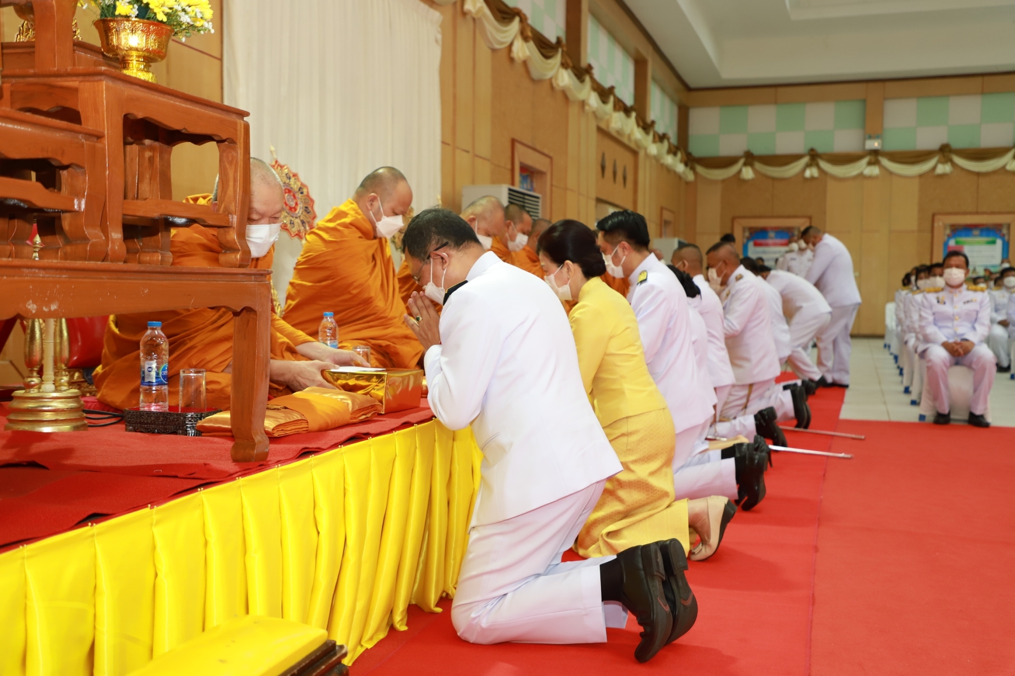 พช.ยโสธร ร่วมถวายสัตย์ปฏิญาณ เพื่อเป็นข้าราชการที่ดีและพลังของแผ่นดิน เนื่องในโอกาสวันเฉลิมพระชนมพรรษา พระบาทสมเด็จพระเจ้าอยู่หัว 28 กรกฎาคม 2565