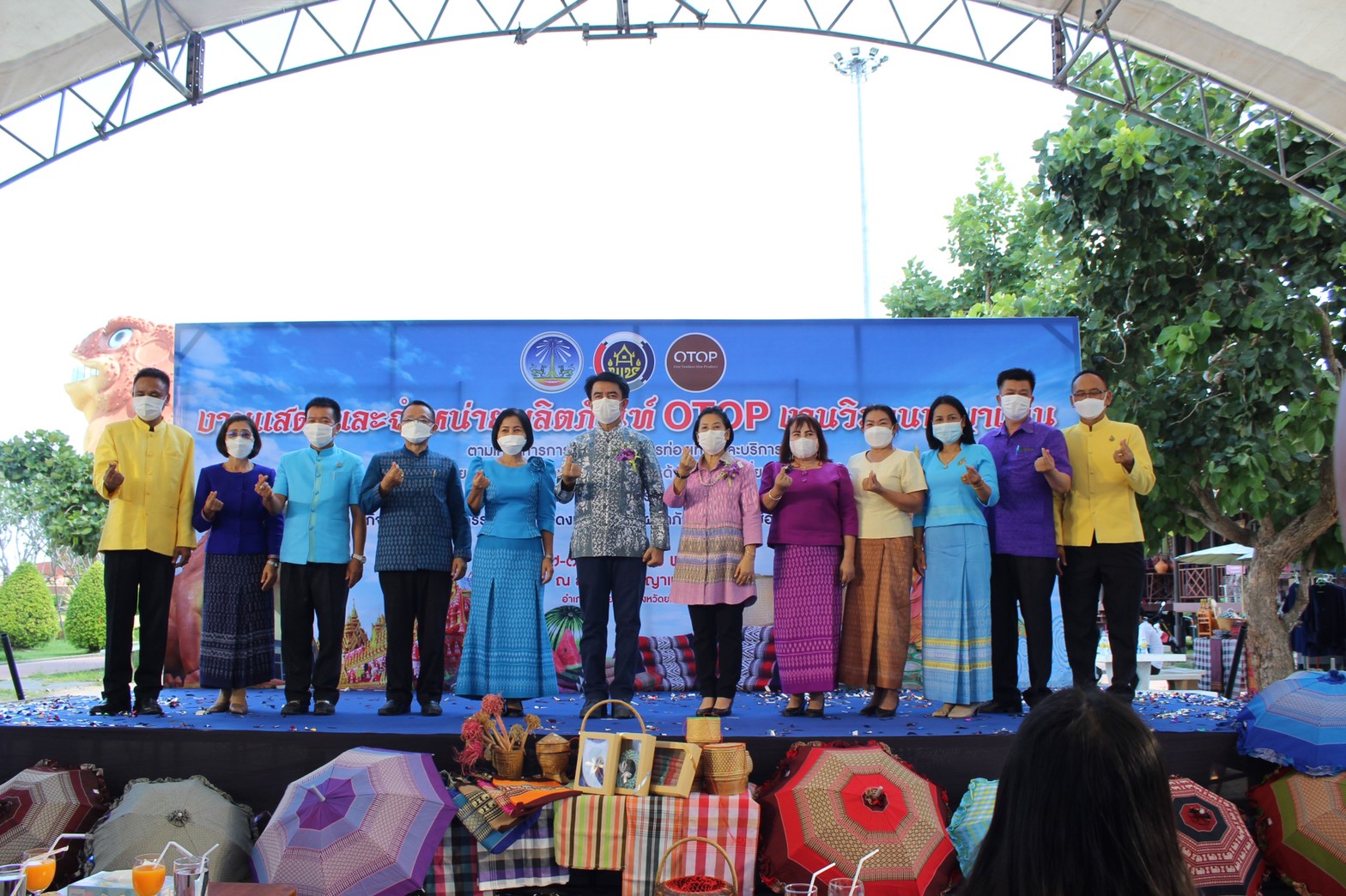 พช.ยโสธร เปิดงานแสดงและจำหน่ายผลิตภัณฑ์ OTOP “ งานวิมานพญาแถน” ชม ชิม ช้อป สินค้าโอทอป  ณ  ลานวิมานพญาแถน ต.ในเมือง อ.เมืองยโสธร  จ. ยโสธร