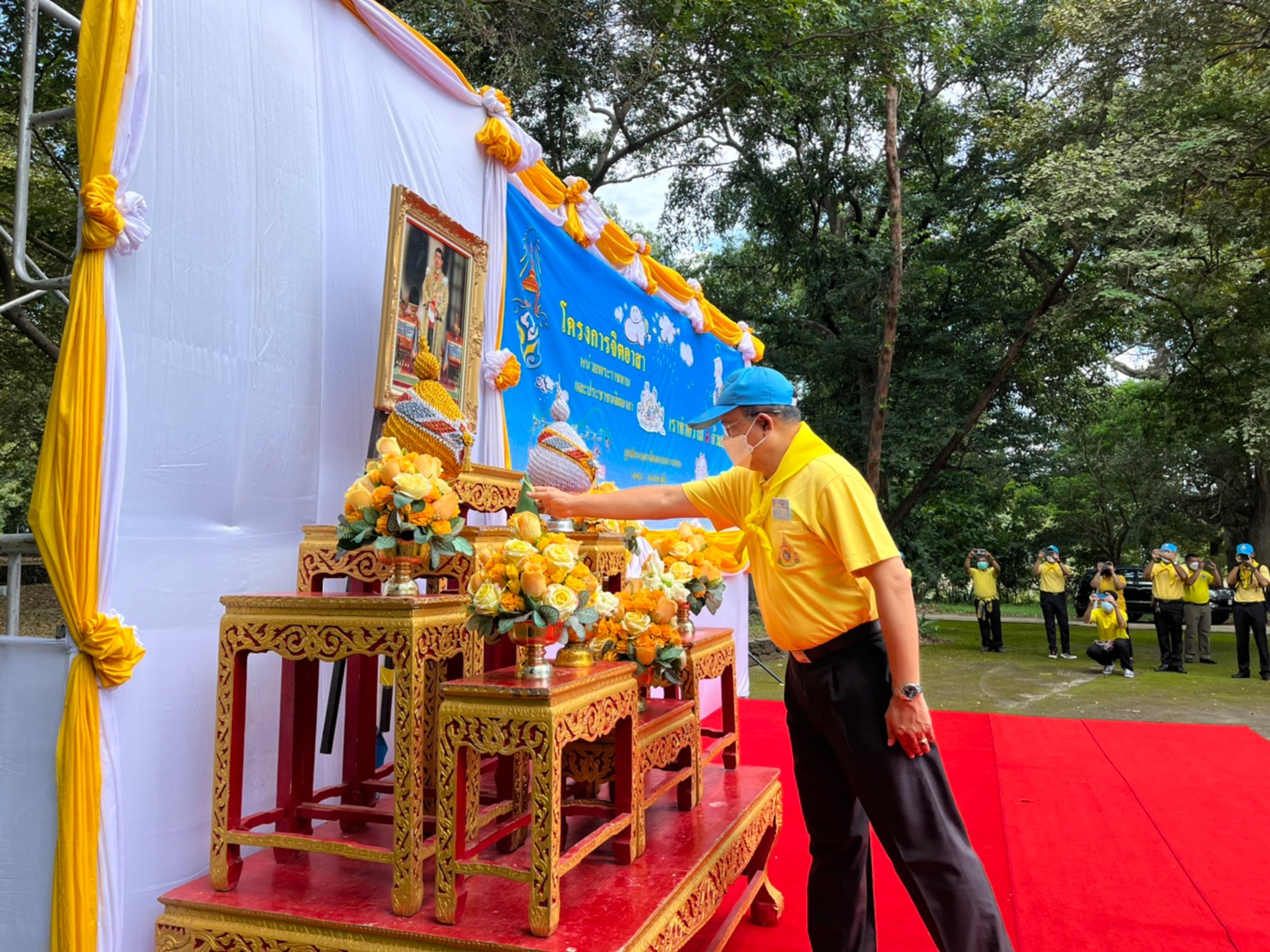 พช.ยโสธร ร่วมกิจกรรมจิตอาสาพัฒนาการปลูกต้นไม้  เนื่องในโอกาสเฉลิมพระชนมพรรษาพระบาทสมเด็จพระเจ้าอยู่หัว      