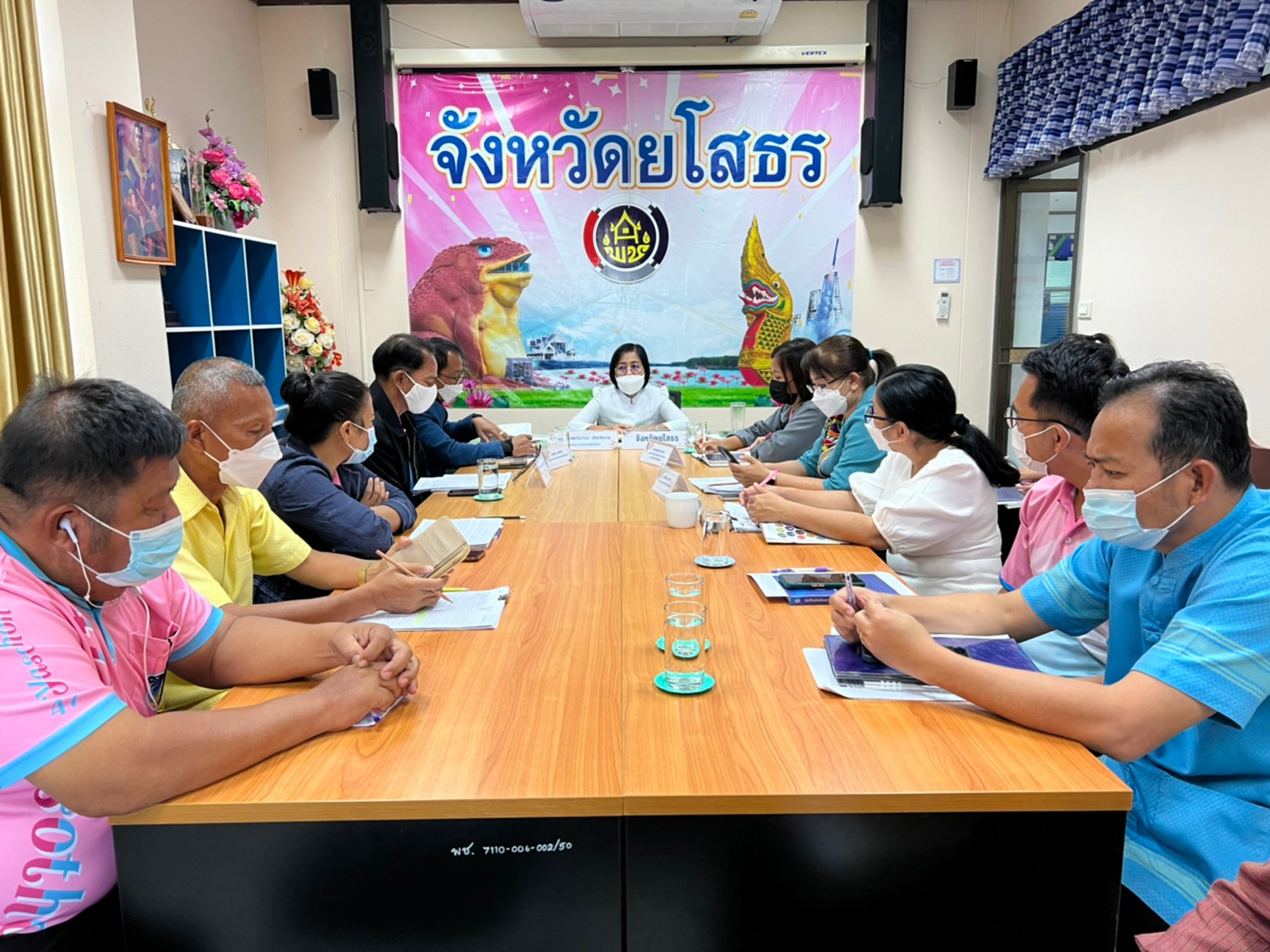 พช.ยโสธร ประชุมเจ้าหน้าที่สำนักงานพัฒนาชุมชนจังหวัดยโสธร ครั้งที่ 6 /2565