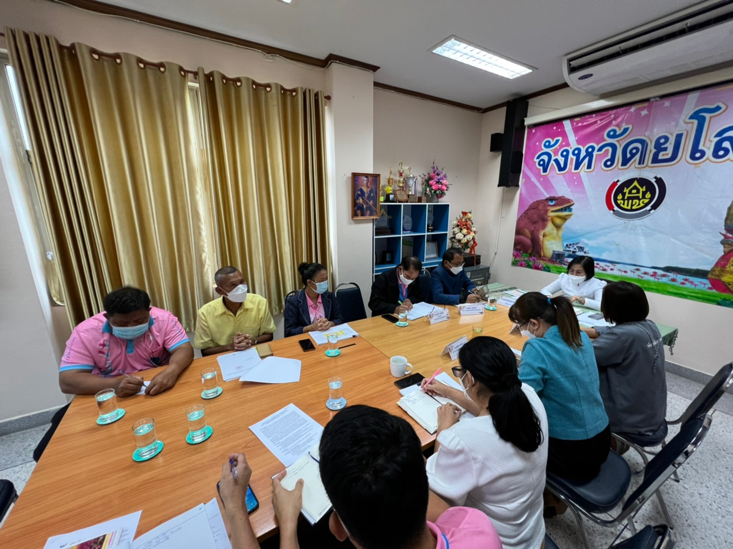 พช.ยโสธร ประชุมเจ้าหน้าที่สำนักงานพัฒนาชุมชนจังหวัดยโสธร ครั้งที่ 6 /2565