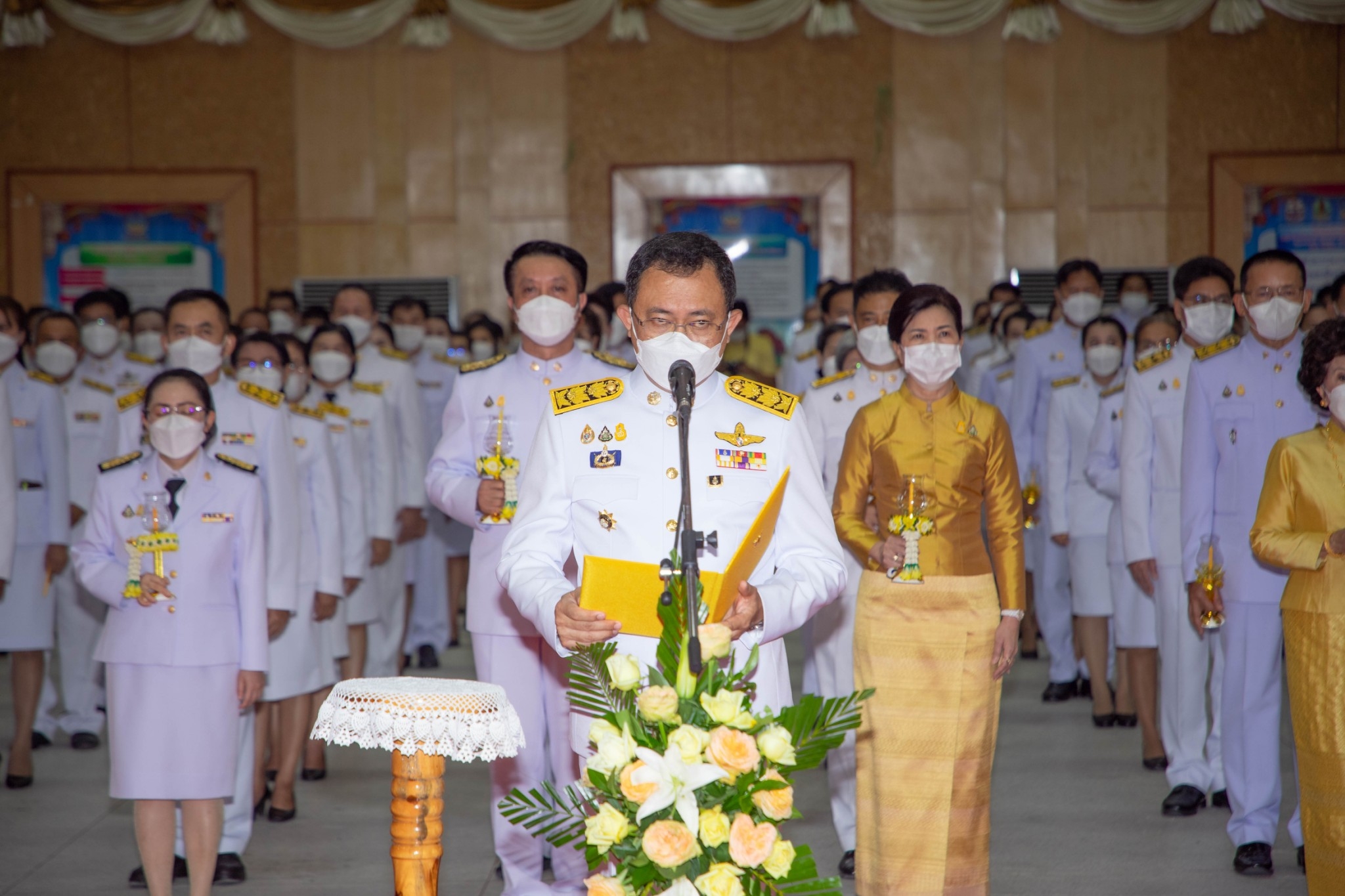 พช.ยโสธร พิธีถวายเครื่องราชสักการะ วางพานพุ่ม และพิธีถวายพระพรชัยมงคล เฉลิมพระชนมพรรษา พระบาทสมเด็จพระเจ้าอยู่หัว เนื่องในโอกาสวันเฉลิมพระชนมพรรษา 28 กรกฎาคม 2565