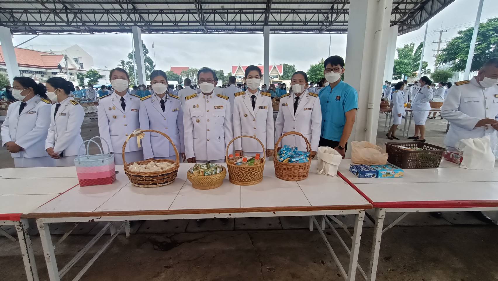 พช.ยโสธร ร่วมพิธีทำบุญตักบาตร พระสงฆ์ และพิธีทางศาสนามหามงคล 5 ศาสนา เพื่อถวายเป็นพระราชกุศล เนื่องในโอกาสวันเฉลิมพระชนมพรรษา 90 พรรษา 12 สิงหาคม 2565 สมเด็จพระนางเจ้าสิริกิติ์ พระบรมราชินีนาถ พระบรมราชชนนีพันปีหลวง 12 สิงหาคม 2565