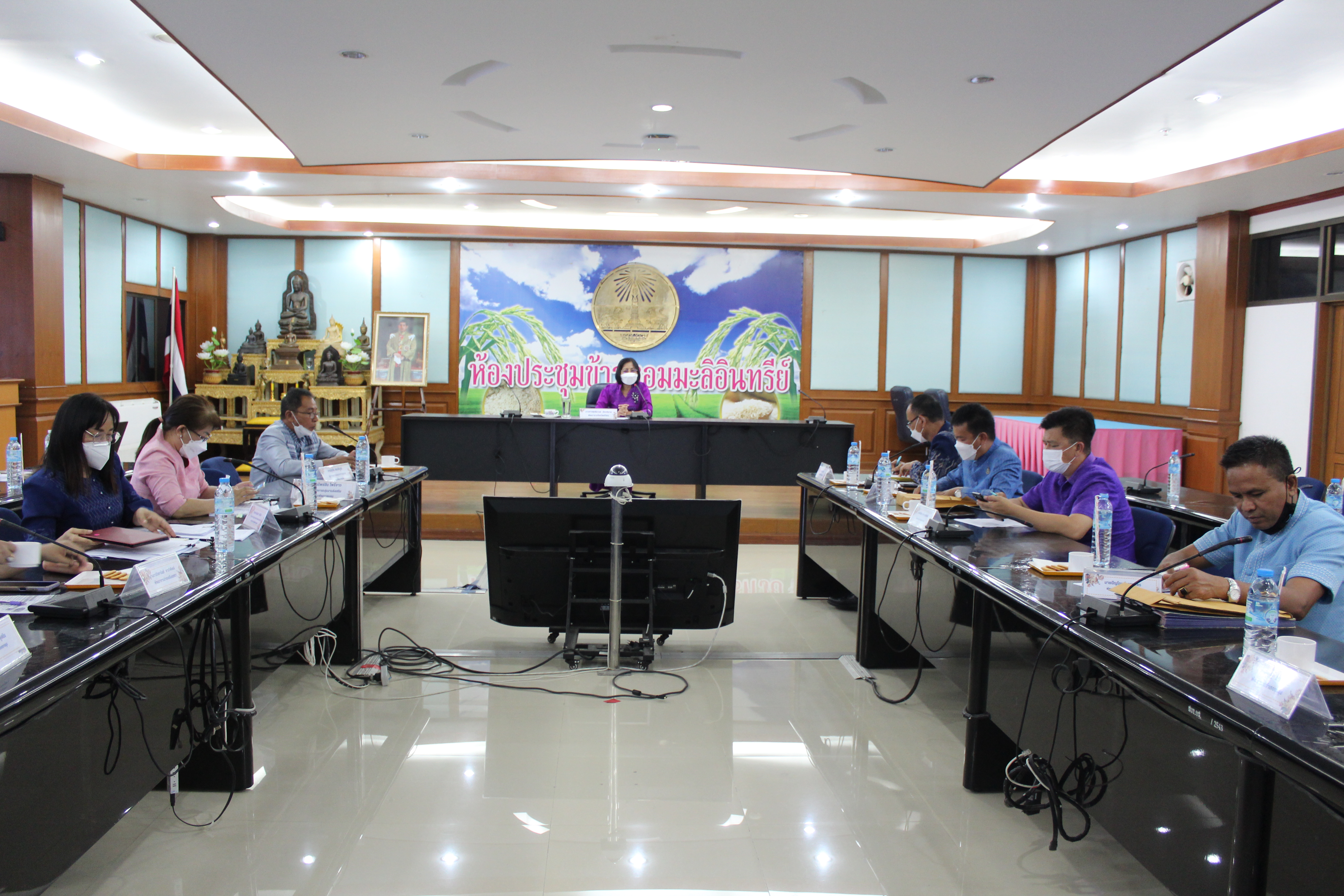 พช.ยโสธร ประชุมผู้บริหารและเจ้าหน้าที่พัฒนาชุมชนสังกัดสำนักงานพัฒนาชุมชนจังหวัดยโสธร ประจำเดือน สิงหาคม ครั้งที่ 7 / 2565 