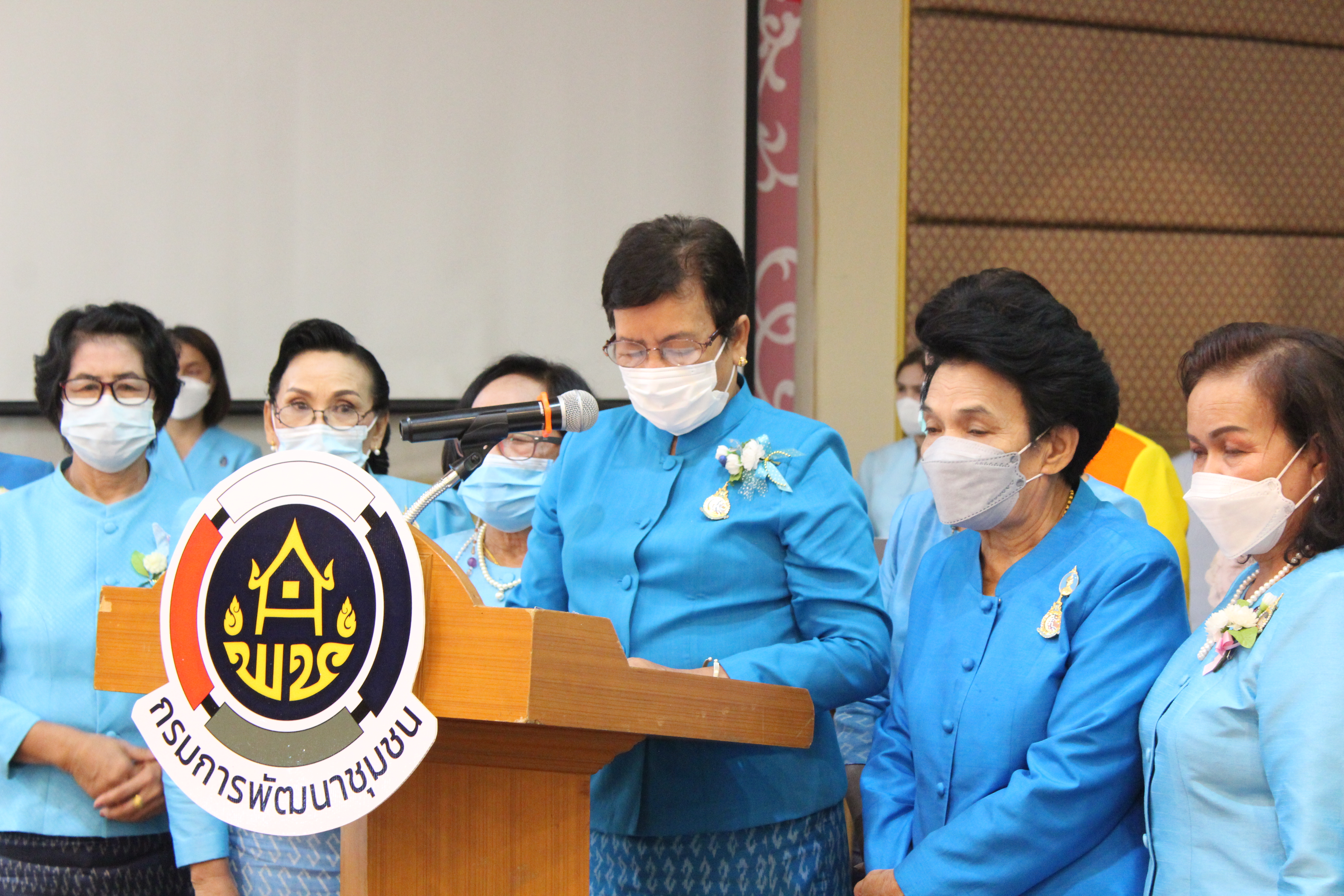 จังหวัดยโสธร ดำเนินโครงการรวมพลังสตรี ศรียโสธร สืบสานตามรอยแม่ของแผ่นดิน ปี 2565