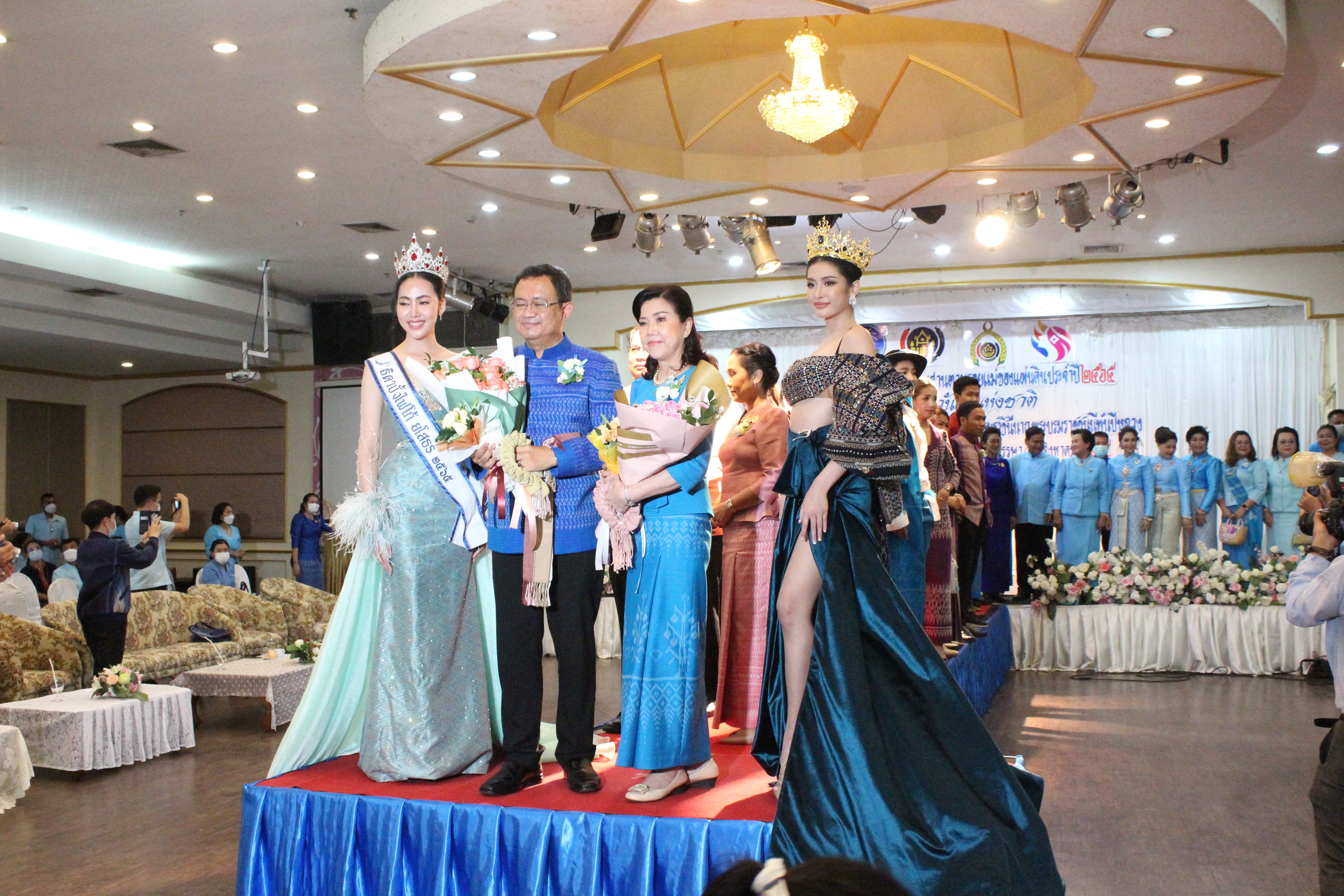 จังหวัดยโสธร ดำเนินโครงการรวมพลังสตรี ศรียโสธร สืบสานตามรอยแม่ของแผ่นดิน ปี 2565