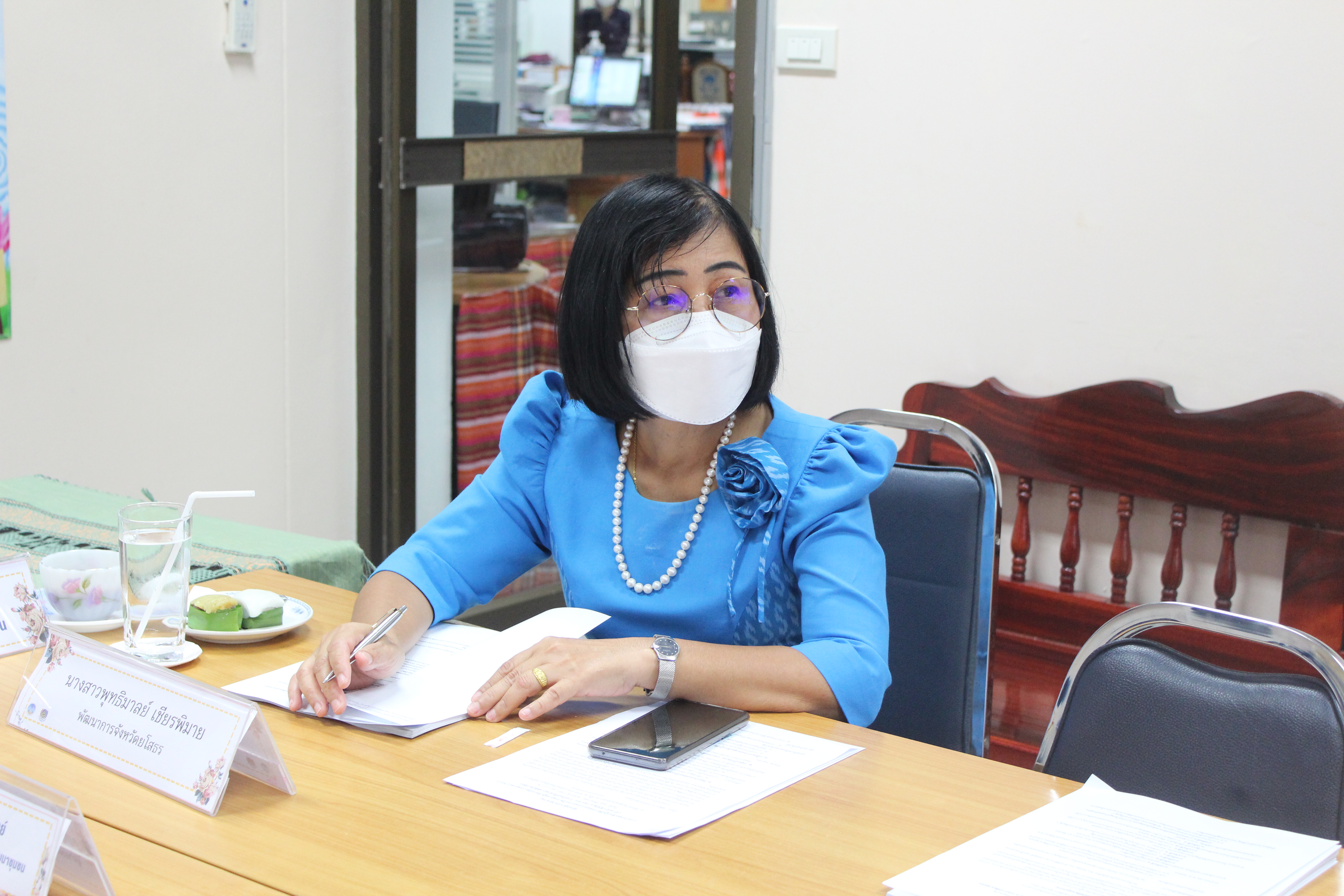 พช.ยโสธร ร่วมประชุมกรมการพัฒนาชุมชน ครั้งที่ 8/2565  ผ่านระบบวีดิทัศน์ทางไกล (Video Conference) และรับฟังผ่านระบบ TV พช.