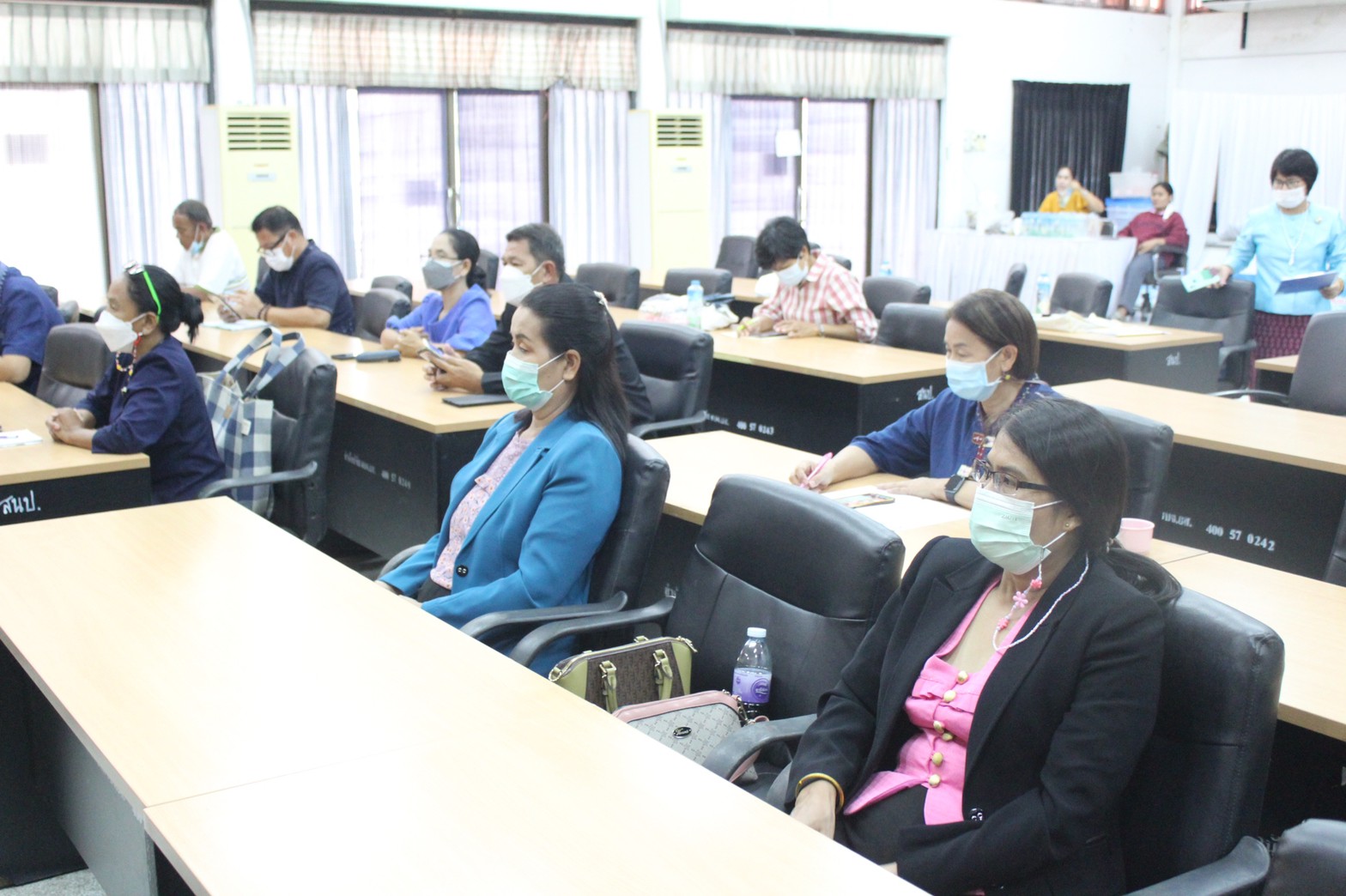 พช.ยโสธร เตรียมความพร้อมในการดำเนิน กิจกรรมการจัดแสดงและจำหน่ายผลิตภัณฑ์ OTOP เชื่อมโยงการท่องเที่ยวต่างจังหวัด