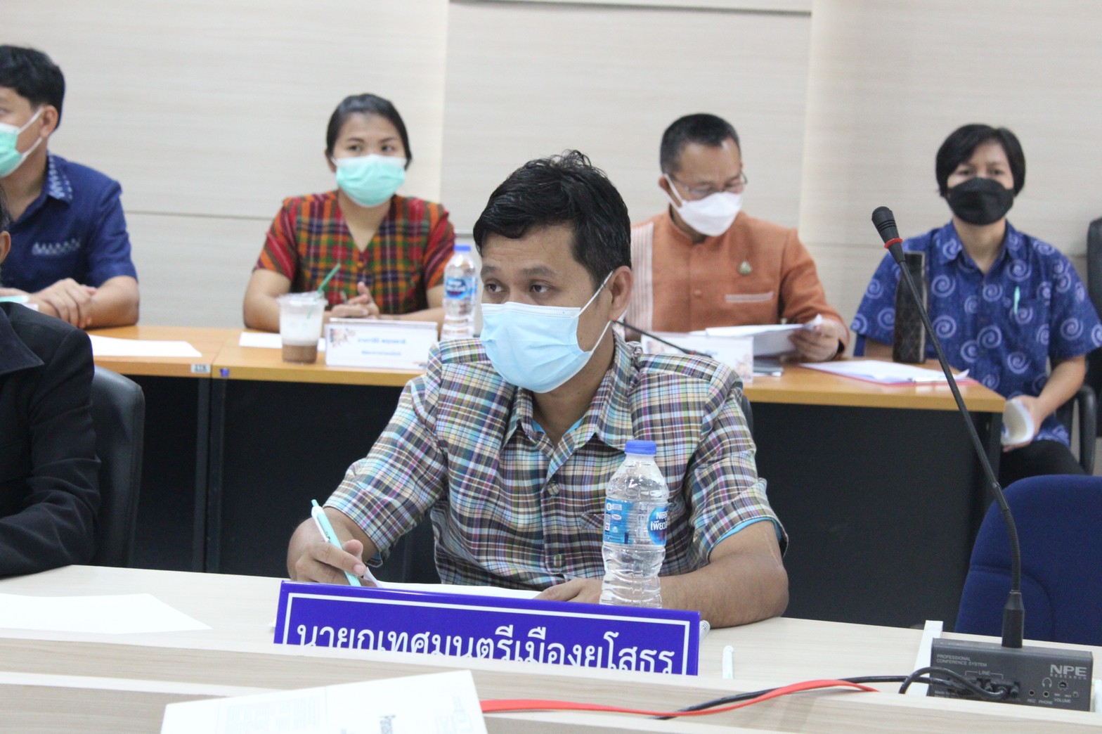 จ.ยโสธร ประชุมคณะทำงานบริหารการจัดเก็บข้อมูล จปฐ. ระดับจังหวัด ครั้งที่ 1/2565 เพื่อนำเสนอผลการจัดเก็บและรับรองข้อมูล จปฐ. ด้วยเครื่องมืออิเล็กทรอนิกส์ ระดับจังหวัด ประจำปี 2565