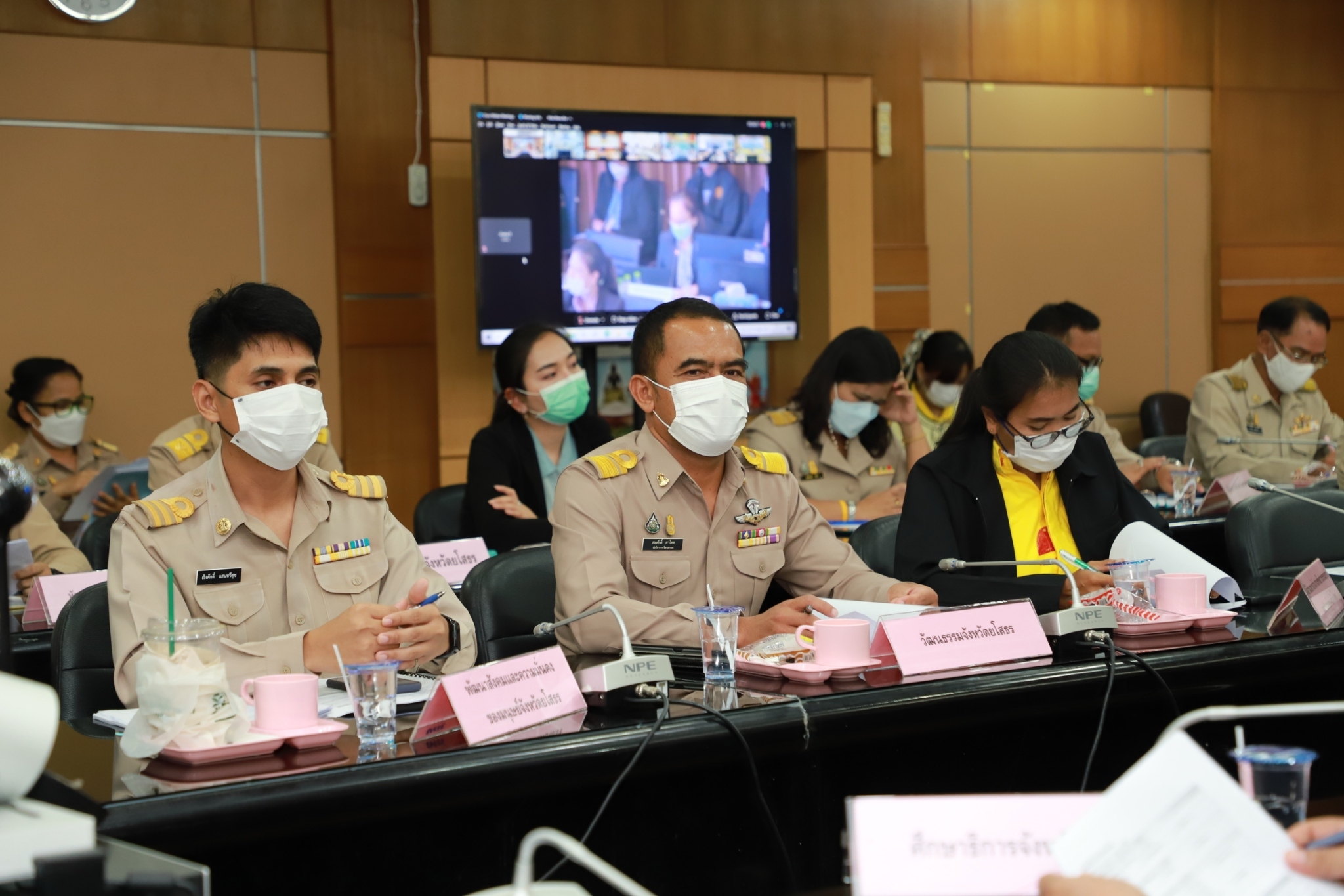 พช.ยโสธร ร่วมประชุม ชี้แจงงบประมาณรายจ่าย ประจำปีงบประมาณ พ.ศ. 2566 ต่อคณะกรรมการธิการวิสามัญพิจารณาศึกษาร่างพระราชบัญญัติงบประมาณรายจ่ายประจำปีงบประมาณ พ.ศ.  2566 วุฒิสภาผ่านระบบ Webex