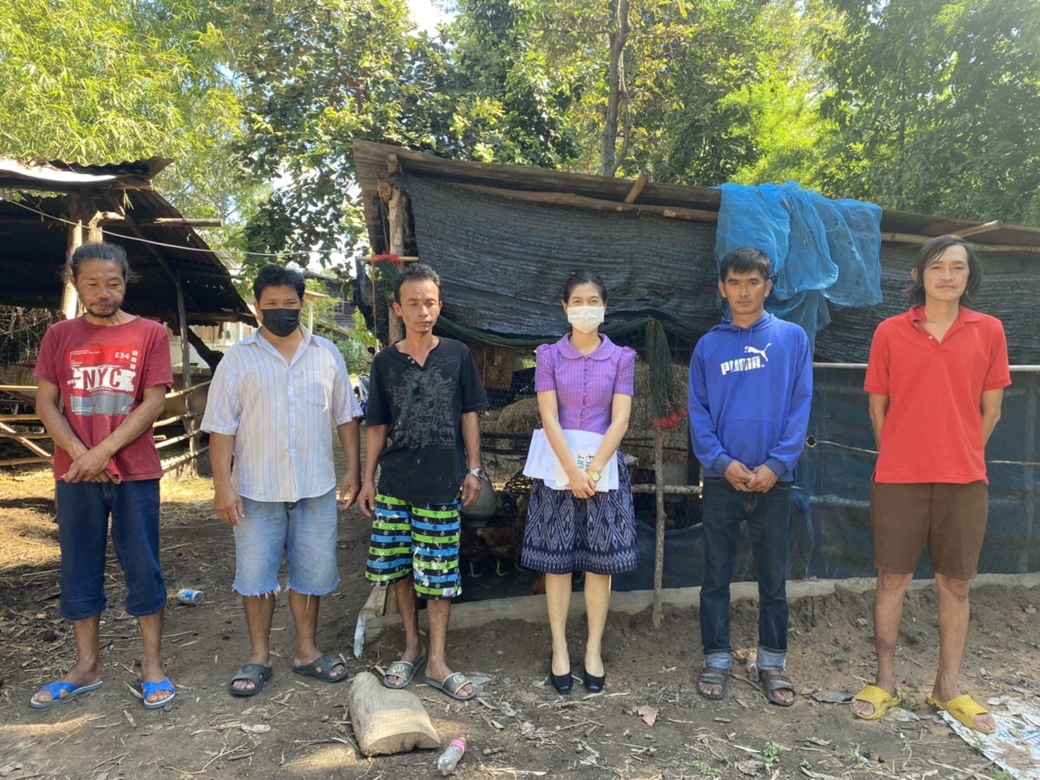 พช.ยโสธร…ติดตามและเยี่ยมให้กำลังใจแก่เยาวชนกลุ่มเสี่ยงและผู้ผ่านการบำบัดฯ…กิจกรรมสนับสนุนกิจกรรมศูนย์เรียนรู้ต้นแบบหนุนเสริมสัมมาชีพชุมชนแก่เยาวชนกลุ่มเสี่ยงและผู้ผ่านการบำบัดฯ โครงการส่งเสริมและพัฒนาหมู่บ้านกองทุนแม่ของแผ่นดิน ประจำปี 2565