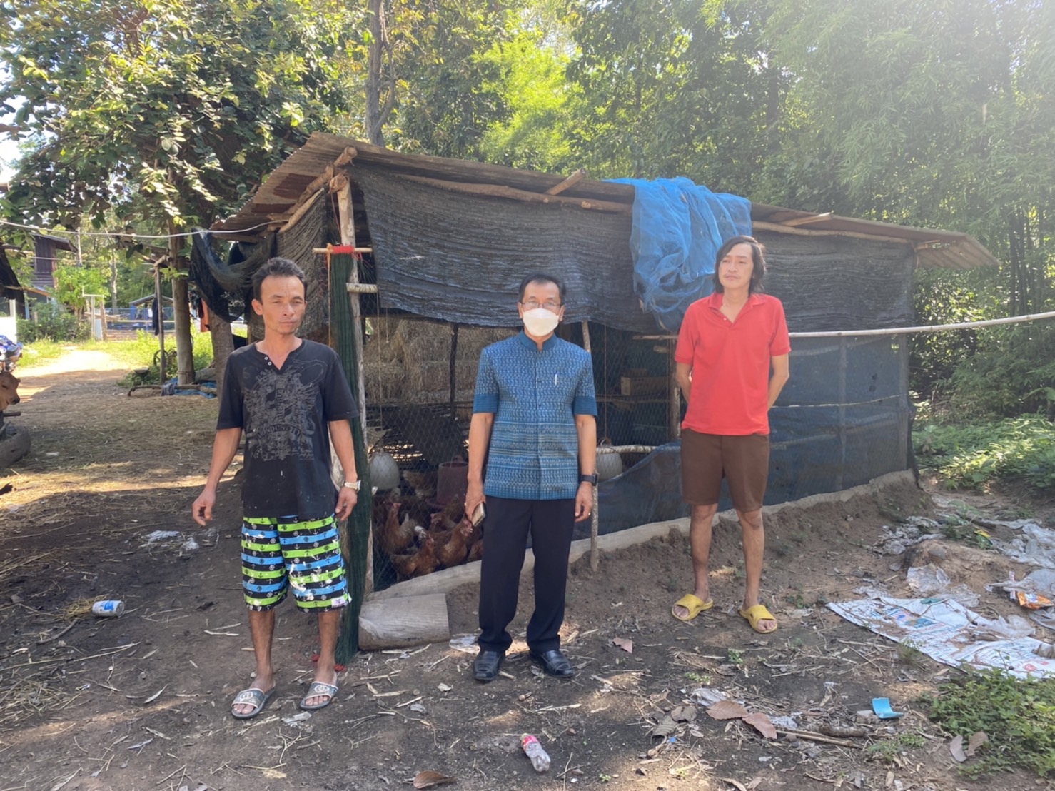 พช.ยโสธร…ติดตามและเยี่ยมให้กำลังใจแก่เยาวชนกลุ่มเสี่ยงและผู้ผ่านการบำบัดฯ…กิจกรรมสนับสนุนกิจกรรมศูนย์เรียนรู้ต้นแบบหนุนเสริมสัมมาชีพชุมชนแก่เยาวชนกลุ่มเสี่ยงและผู้ผ่านการบำบัดฯ โครงการส่งเสริมและพัฒนาหมู่บ้านกองทุนแม่ของแผ่นดิน ประจำปี 2565