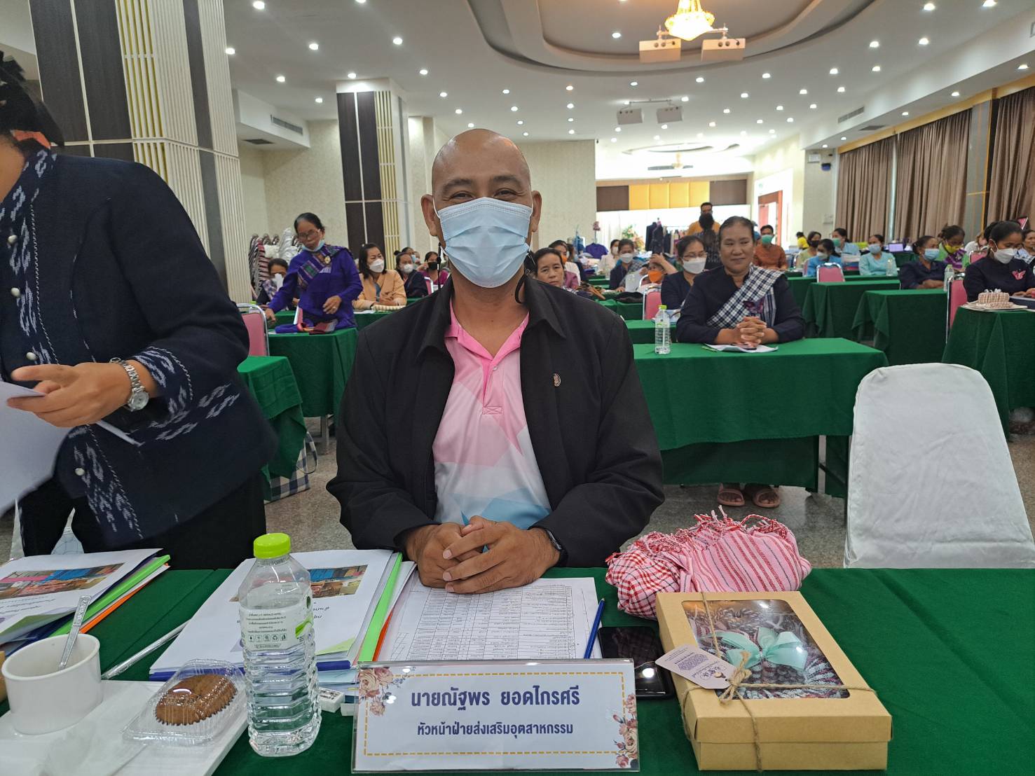 พช.ยโสธร คัดเลือก กลุ่มผู้ผลิต ผู้ประกอบการ OTOP ที่มีศักยภาพและมีความพร้อมที่จะพัฒนาเป็นศูนย์เรียนรู้ด้านภูมิปัญญาผ้าทอพื้นถิ่น ตามโครงการส่งเสริมผลิตภัณฑ์ด้านการท่องเที่ยว กิจกรรมหลัก พัฒนายกระดับคุณภาพผ้าทอ