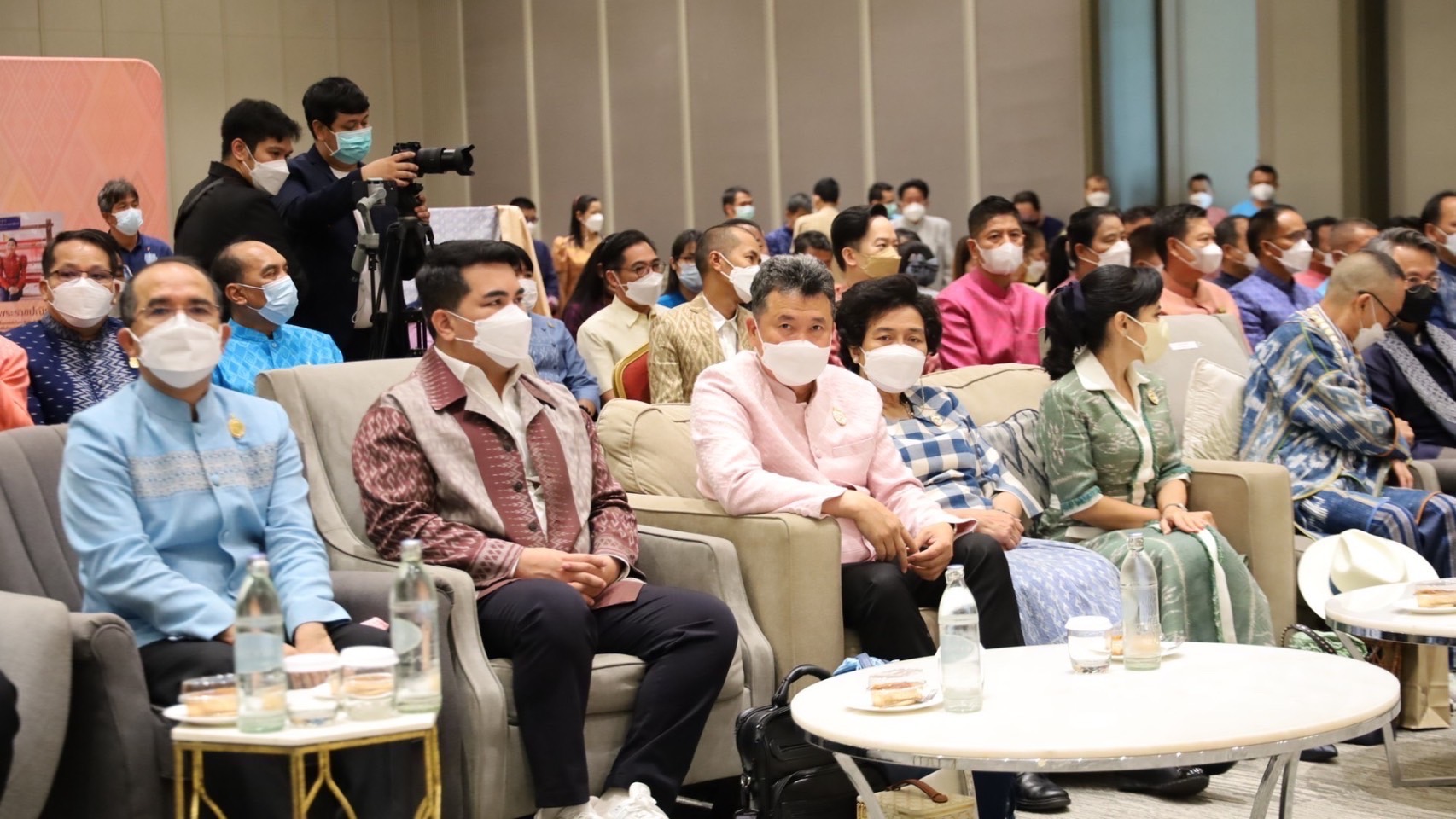 ยโสธร ร่วมพิธีเปิดโครงการประกวดผ้าลายพระราชทานระดับภาค “ผ้าลายขิดนารีรัตนราชกัญญา” ภาคตะวันออกเฉียงเหนือ