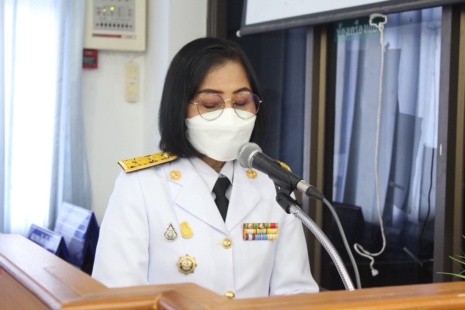 จังหวัดยโสธร จัดพิธีมอบเงินพระราชทานขวัญถุงกองทุนแม่ของแผ่นดิน ประจำปี 2564-2565 และรางวัลเชิดชูเกียรติกองทุนแม่ของแผ่นดินดีเด่น จังหวัดยโสธร ประจำปี 2565 ภายใต้แนวคิด 90 พรรษา แม่ของแผ่นดิน “ร้อยความรัก รวมดวงใจ ประชาไทยร่มเย็น”