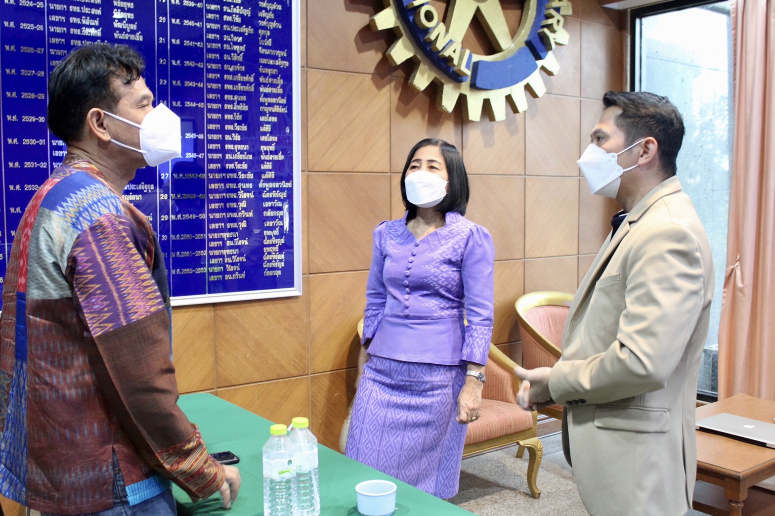 ?พช.ยโสธร เดินหน้าขับเคลื่อนเศรษฐกิจฐานราก เพิ่มศักยภาพ พัฒนายกระดับคุณภาพผ้าทอ ผู้ผลิตผู้ประกอบการ OTOP จังหวัดยโสธร