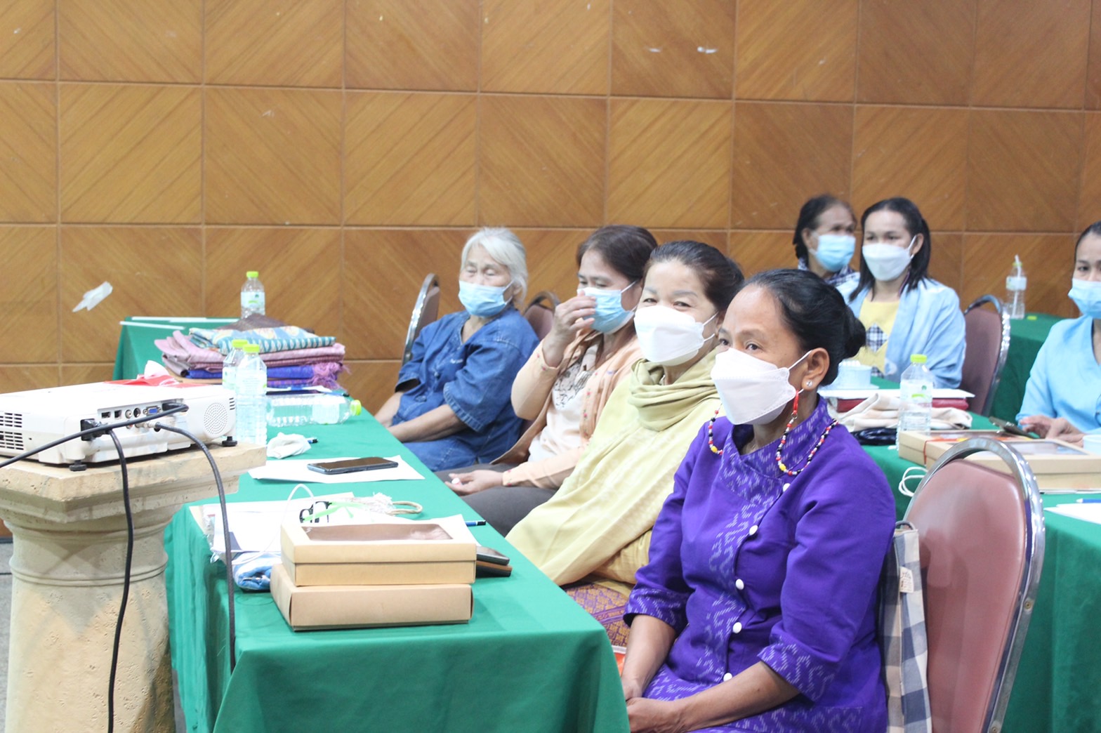 ?พช.ยโสธร เดินหน้าขับเคลื่อนเศรษฐกิจฐานราก เพิ่มศักยภาพ พัฒนายกระดับคุณภาพผ้าทอ ผู้ผลิตผู้ประกอบการ OTOP จังหวัดยโสธร