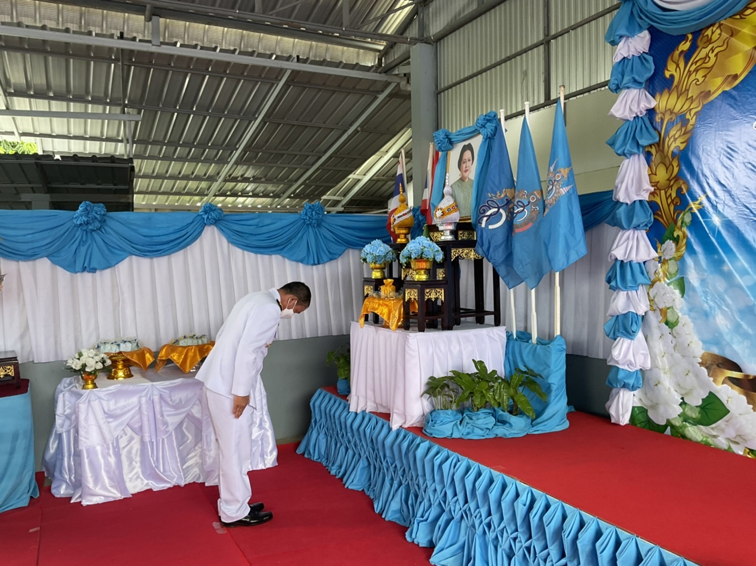 รวมใจรักพลังสามัคคี…️ชาวบ้านหนองนางตุ้ม จัดพิธีอัญเชิญเงินพระราชทานขวัญถุงกองทุนแม่ของแผ่นดิน ประจำปี 2564