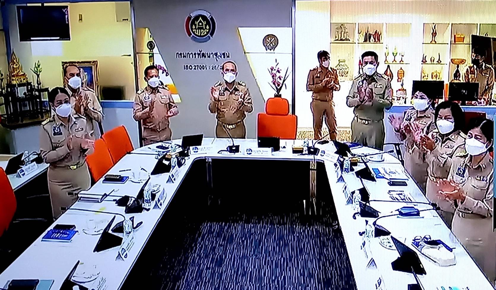 ?? พช.ยโสธร ร่วมประชุมกรมการพัฒนาชุมชน ประจำเดือนกันยายน 2565 ผ่านระบบการประชุมทางไกล (Video Conference) ขับเคลื่อนงานภารกิจสำคัญของกรมการพัฒนาชุมชน