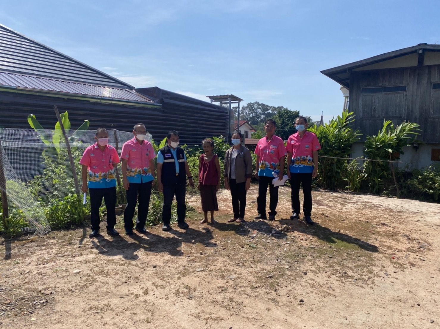 ??พช.ยโสธร ติดตามการสร้างบ้านครัวเรือนตามโครงการบ้านห่วงใยจากใจ GLO ประจำปี 2565