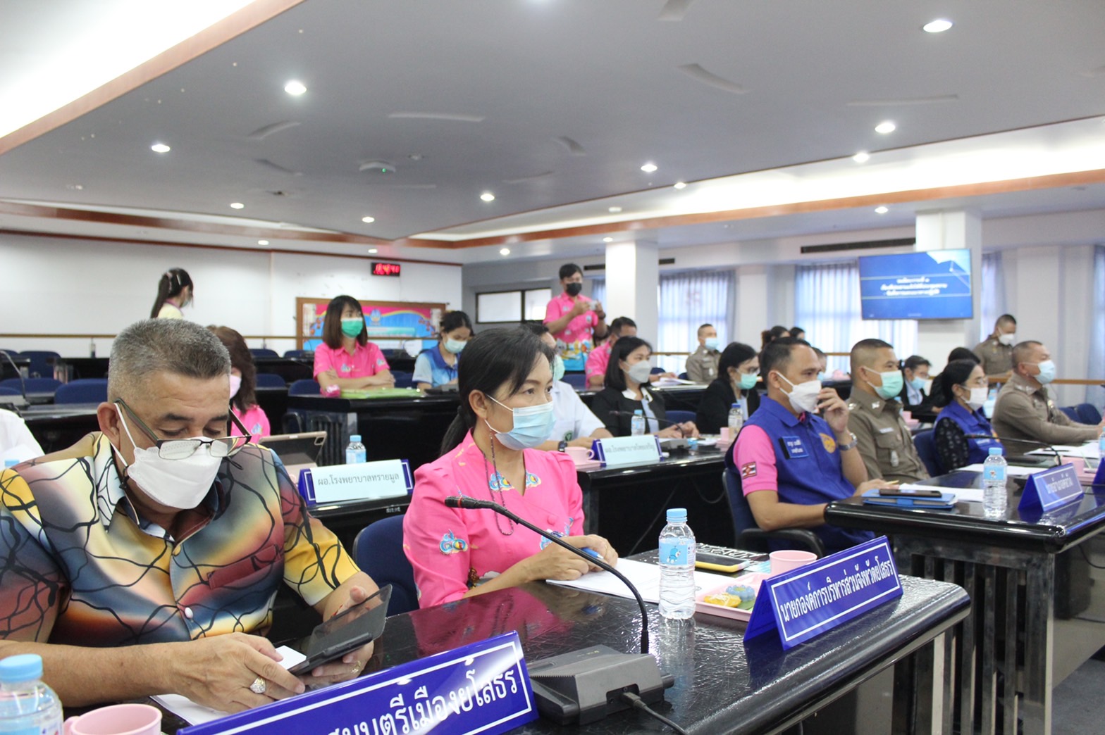 ?พช.ยโสธร ร่วมประชุมหารือการแก้ไขปัญหายาเสพติดในสถานการณ์ปัจจุบัน จังหวัดยโสธร