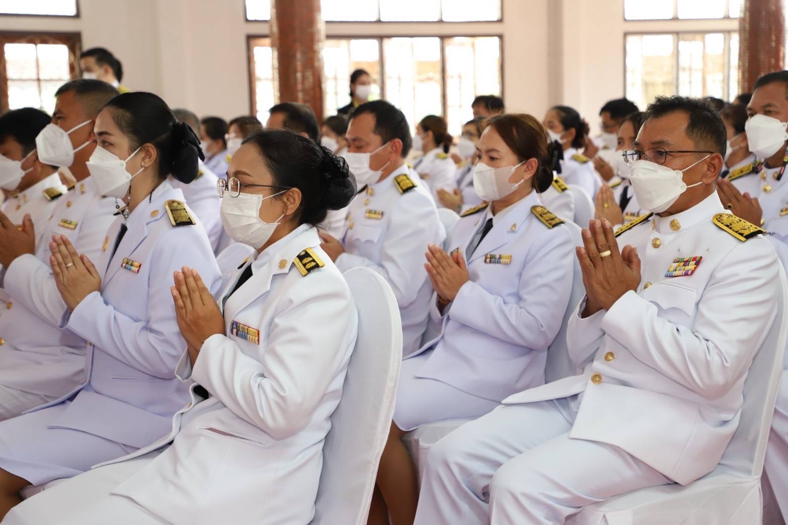 พช.ยโสธร ร่วมพิธีถวายพระราชกุศล พระบาทสมเด็จพระบรมชนกาธิเบศร มหาภูมิพลอดุลยเดชมหาราช บรมนาถบพิตร เนื่องในวันคล้ายวันสวรรคต 13 ตุลาคม 2565