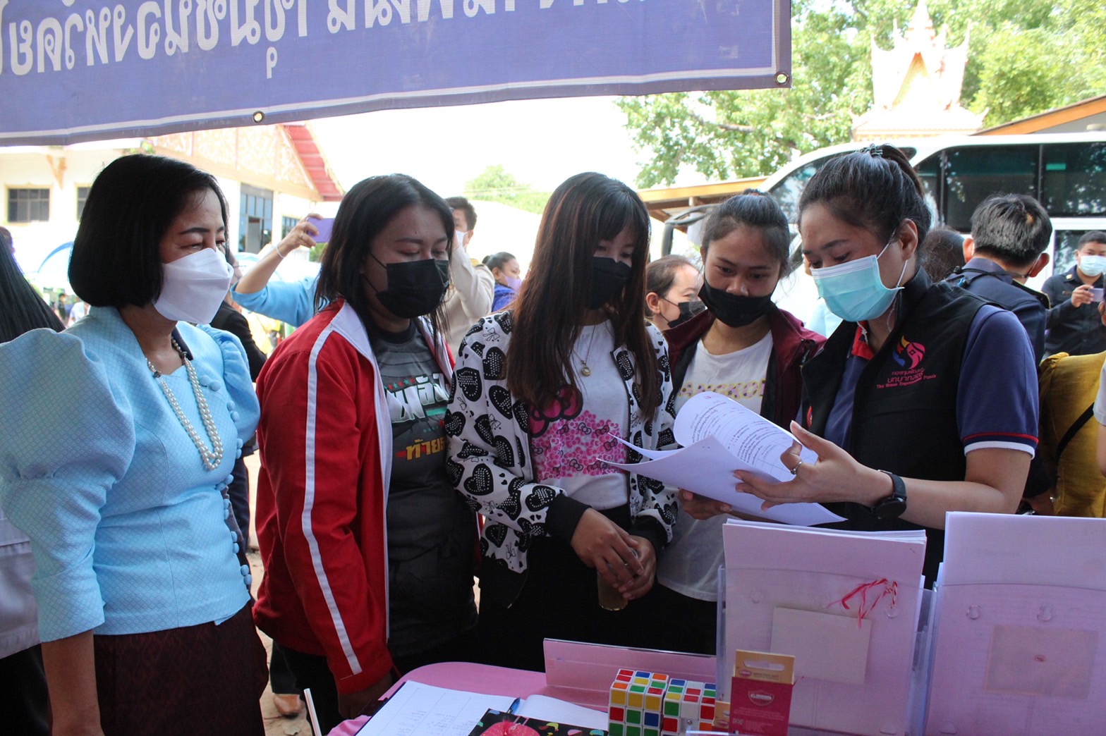 ?พช.ยโสธร ร่วมกิจกรรมหน่วยแพทย์อาสา สมเด็จพระศรีนครินทราบรมราชชนนี (พอ.สว.)ร่วมกับโครงการจังหวัดเคลื่อนที่ “เพิ่มรอยยิ้ม เติมความสุข ให้คนยโสธร”