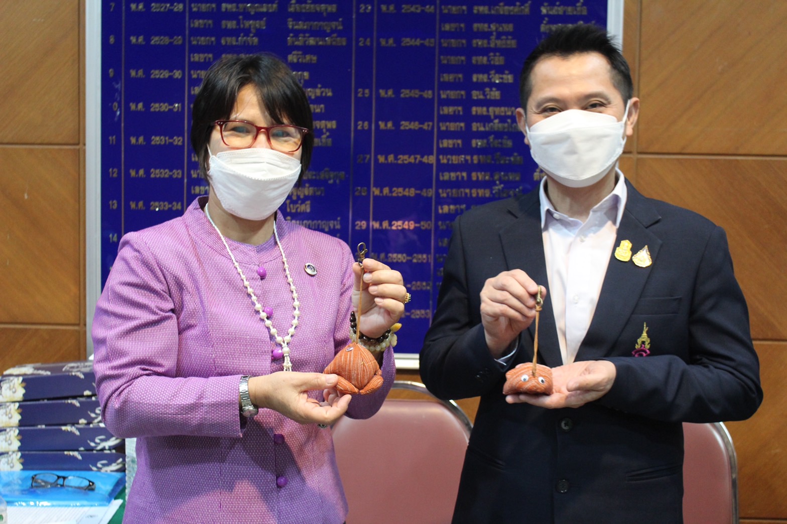 ?พช.ยโสธร เดินหน้าขับเคลื่อนเศรษฐกิจฐานราก เพิ่มศักยภาพ พัฒนายกระดับคุณภาพผ้าทอ ผู้ผลิตผู้ประกอบการ OTOP จังหวัดยโสธร