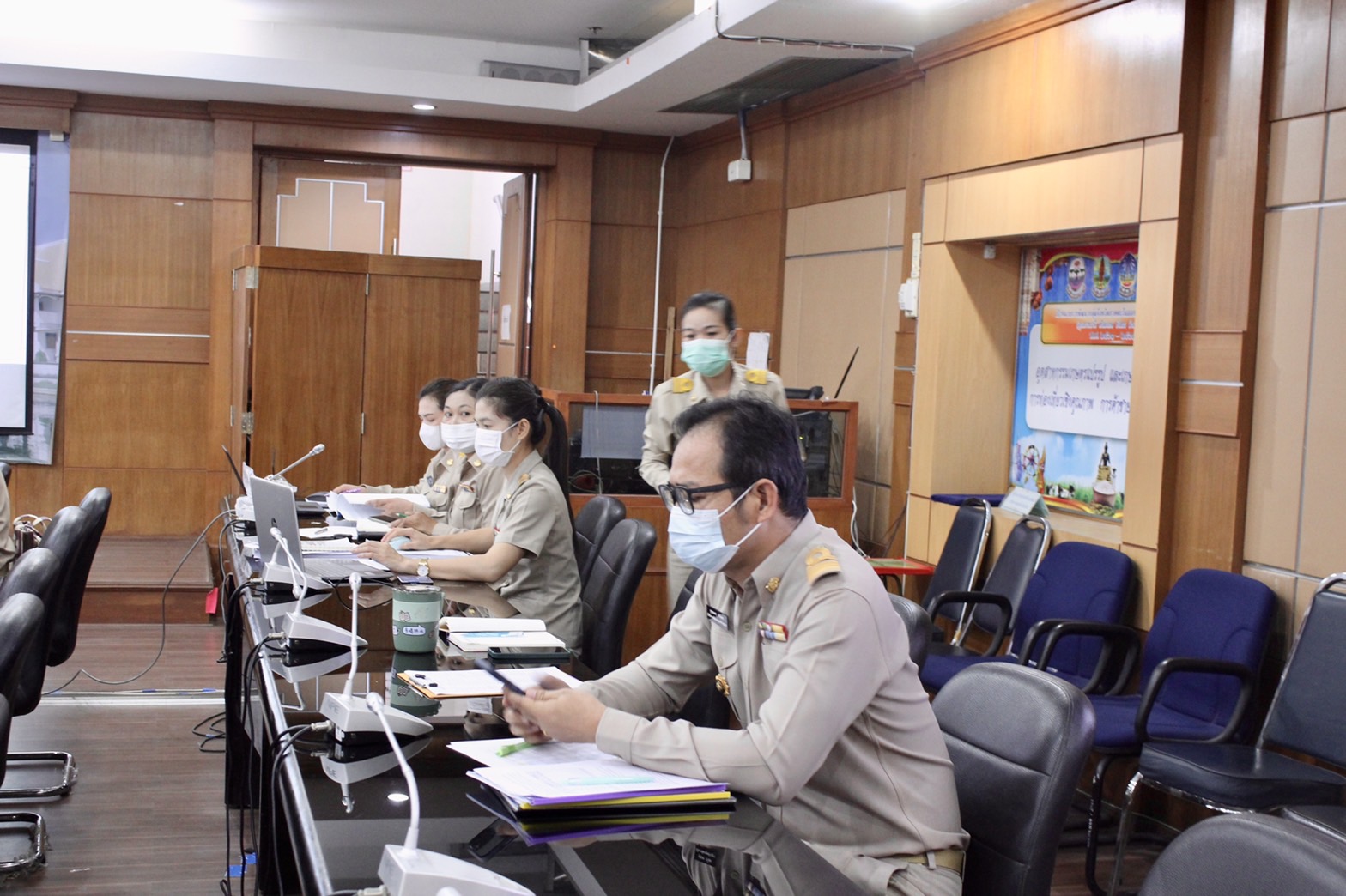 ?พช.ยโสธร ประชุมผู้บริหารและเจ้าหน้าที่พัฒนาชุมชนสังกัดสำนักงานพัฒนาชุมชนจังหวัดยโสธร ประจำเดือน ตุลาคม ครั้งที่ 10/ 2565