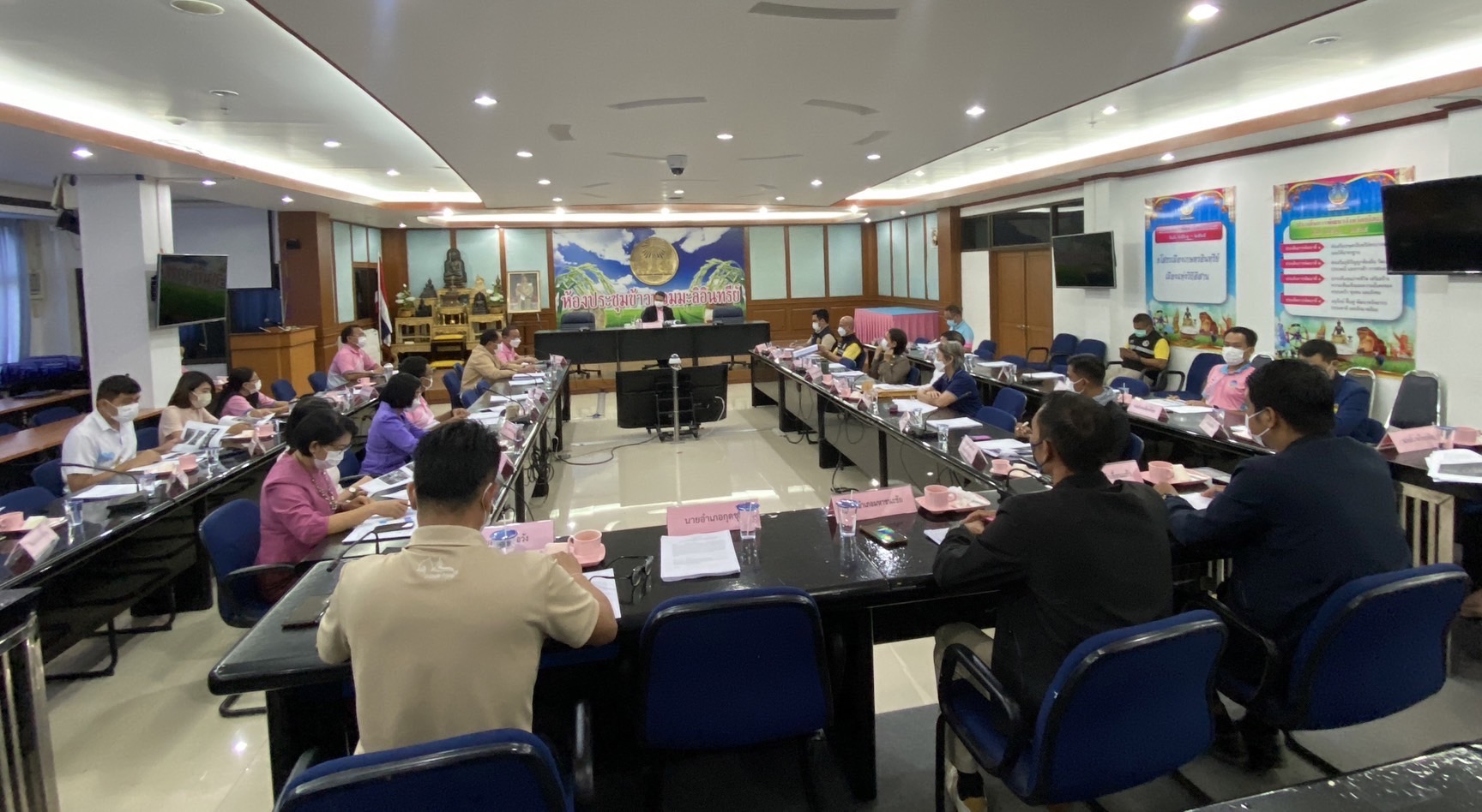 ?พช.ยโสธร ร่วมประชุมคณะกรรมการจัดทำหนังสือประวัติศาสตร์จังหวัดยโสธร ครั้งที่ 3/2565