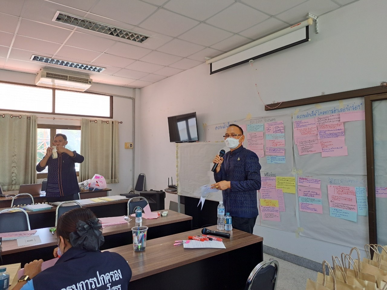 ?พช.ยโสธร จัดเวทีถอดบทเรียนโครงการอำเภอนำร่อง “บำบัดทุกข์ บำรุงสุข” แบบบูรณาการ และสร้างนักขับเคลื่อนยุทธศาสตร์นำการเปลี่ยนแปลง กระทรวงมหาดไทย