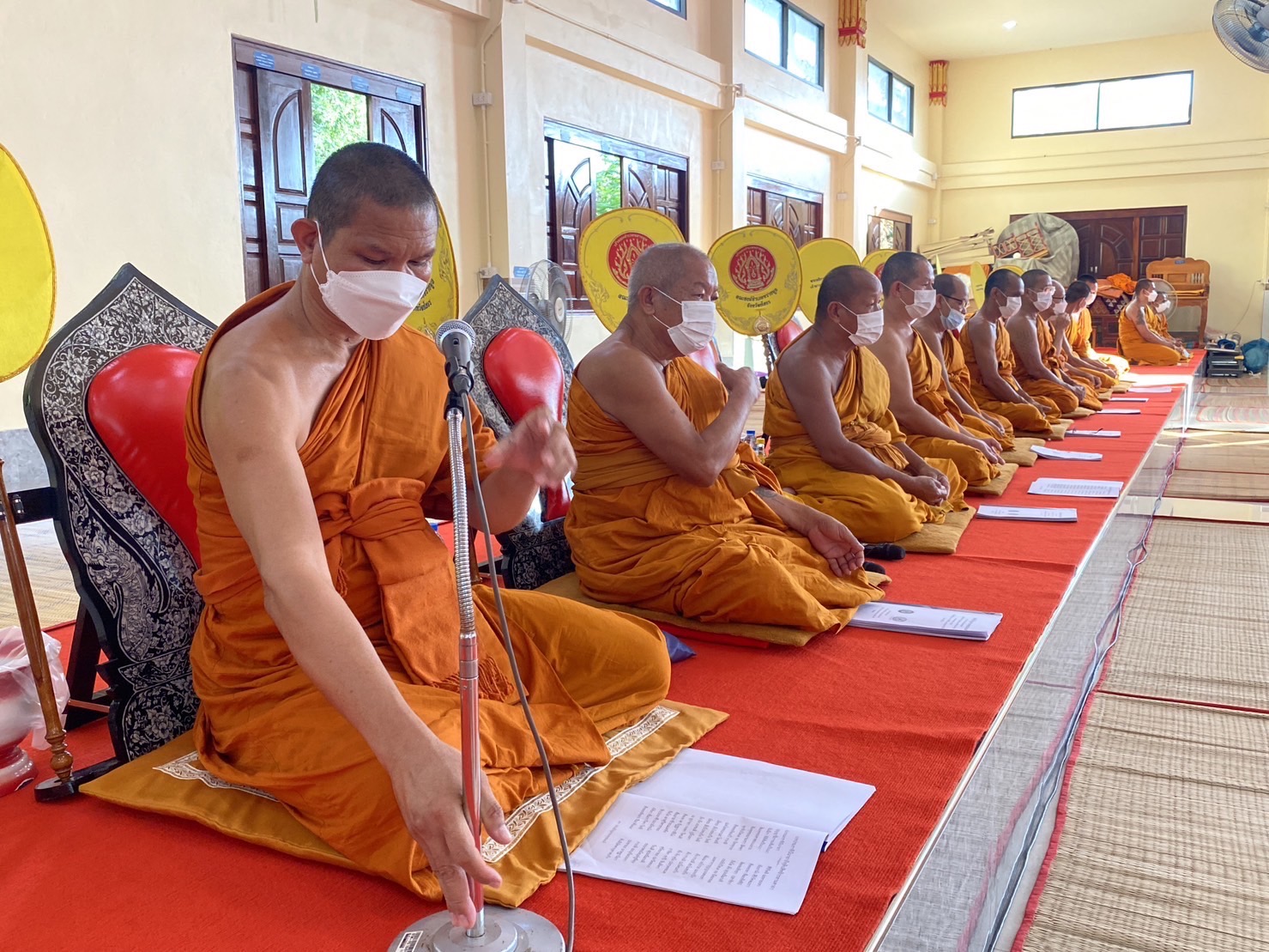 ?พช.ยโสธรร่วมพิธีเจริญพระพุทธมนต์ถวายพระพรชัยมงคลเฉลิมพระเกียรติ ประจำเดือน พฤศจิกายน 2565