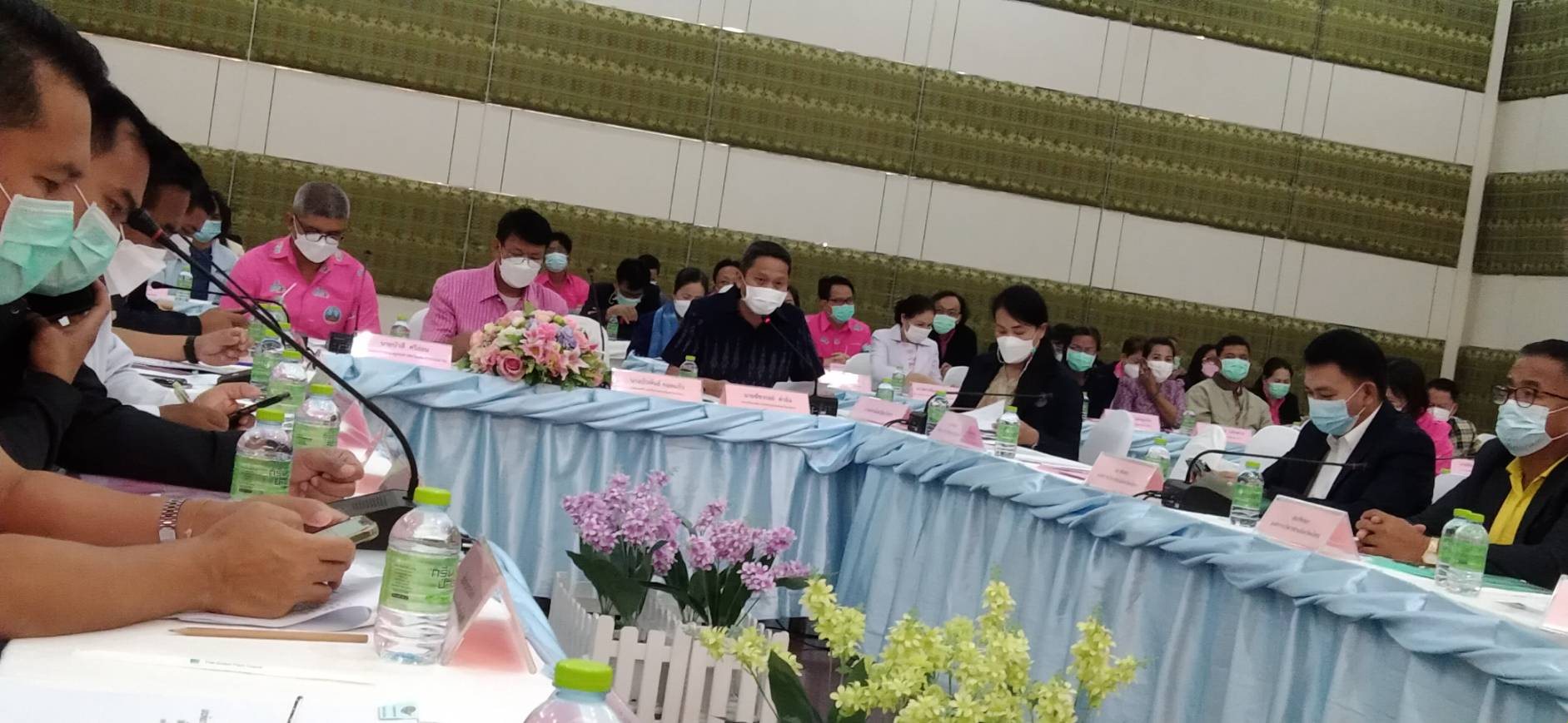 ?พช.ยโสธร ประชุมคณะกรรมการพัฒนาองค์การบริหารส่วนจังหวัดยโสธร ร่วมกับ ประชาคมท้องถิ่น เพื่อพิจารณาแผนพัฒนาท้องถิ่น องค์การบริหารส่วนจังหวัดยโสธร