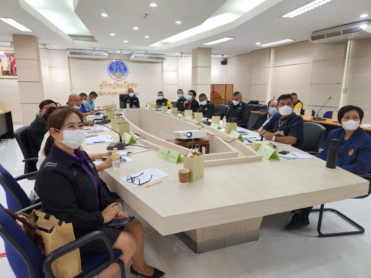 ☘️พช.ยโสธรร่วมประชุมเพื่อสร้างระบบการแจ้งเตือนและวิเคราะห์ภัยคุกคาม ด้านความมั่นคง