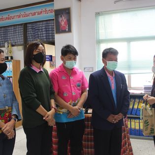 ทีมงานสำนักงานพัฒนาชุมชนอำเภอคำเขื่อนแก้ว ร่วมอวยพรปีใหม่ 2566 พัฒนาการจังหวัดยโสธร