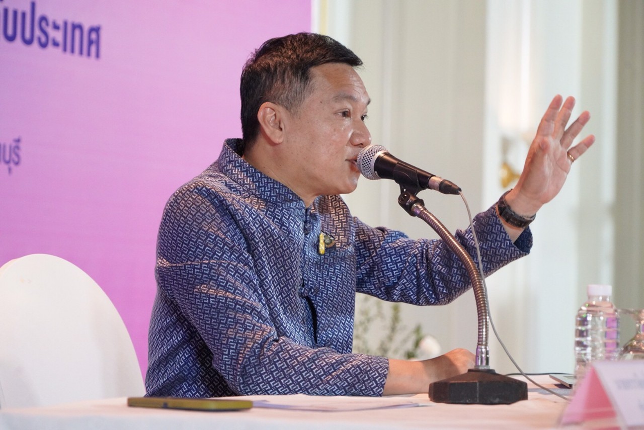 ?เครือข่ายกองทุนพัฒนาบทบาทสตรีจังหวัดยโสธร ร่วมโครงการสัมมนาคณะทำงานเครือ ข่ายขับเคลื่อนกองทุนพัฒนาบทบาทสตรี ระดับประเทศ