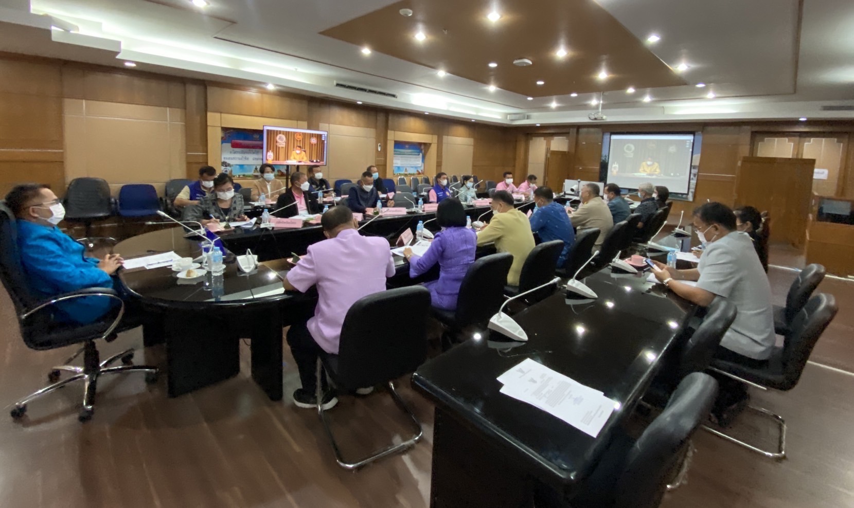 ?พช.ยโสธร ร่วมประชุมขับเคลื่อนและติดตามนโยบายของรัฐบาลและภารกิจสำคัญของ สำนักงานปลัดกระทรวงมหาดไทย ผ่านระบบวีดีทัศน์ทางไกล (VCS) ประจำเดือน พฤศจิกายน