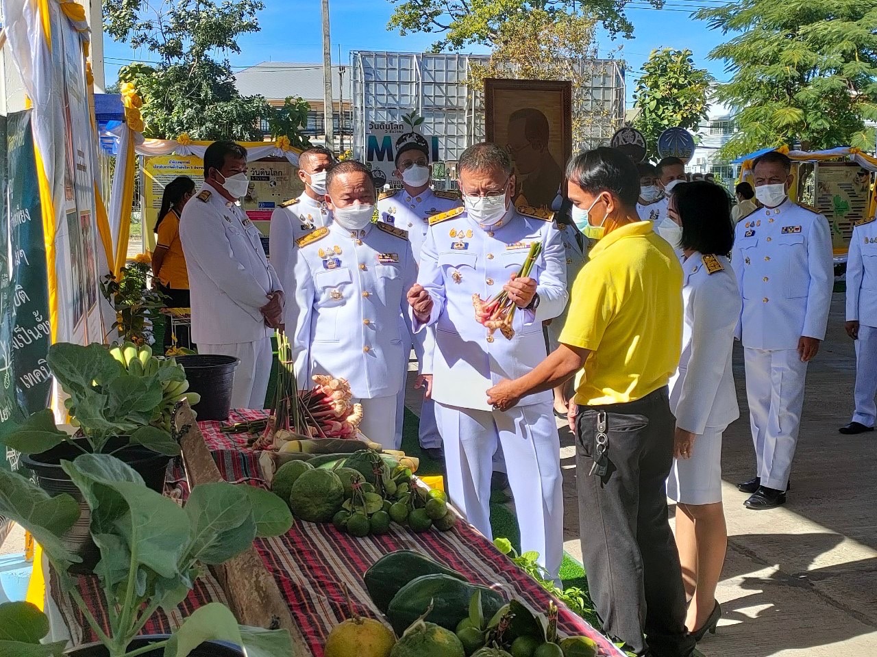 ??พช.ยโสธร ร่วมกิจกรรมเนื่องในวันคล้ายวันพระบรมราชสมภพ พระบาทสมเด็จพระบรมชนกาธิเบศร มหาภูมิพลอดุลยเดชมหาราช บรมนาถบพิตร วันชาติ และวันพ่อแห่งชาติ 5 ธันวาคม 2565