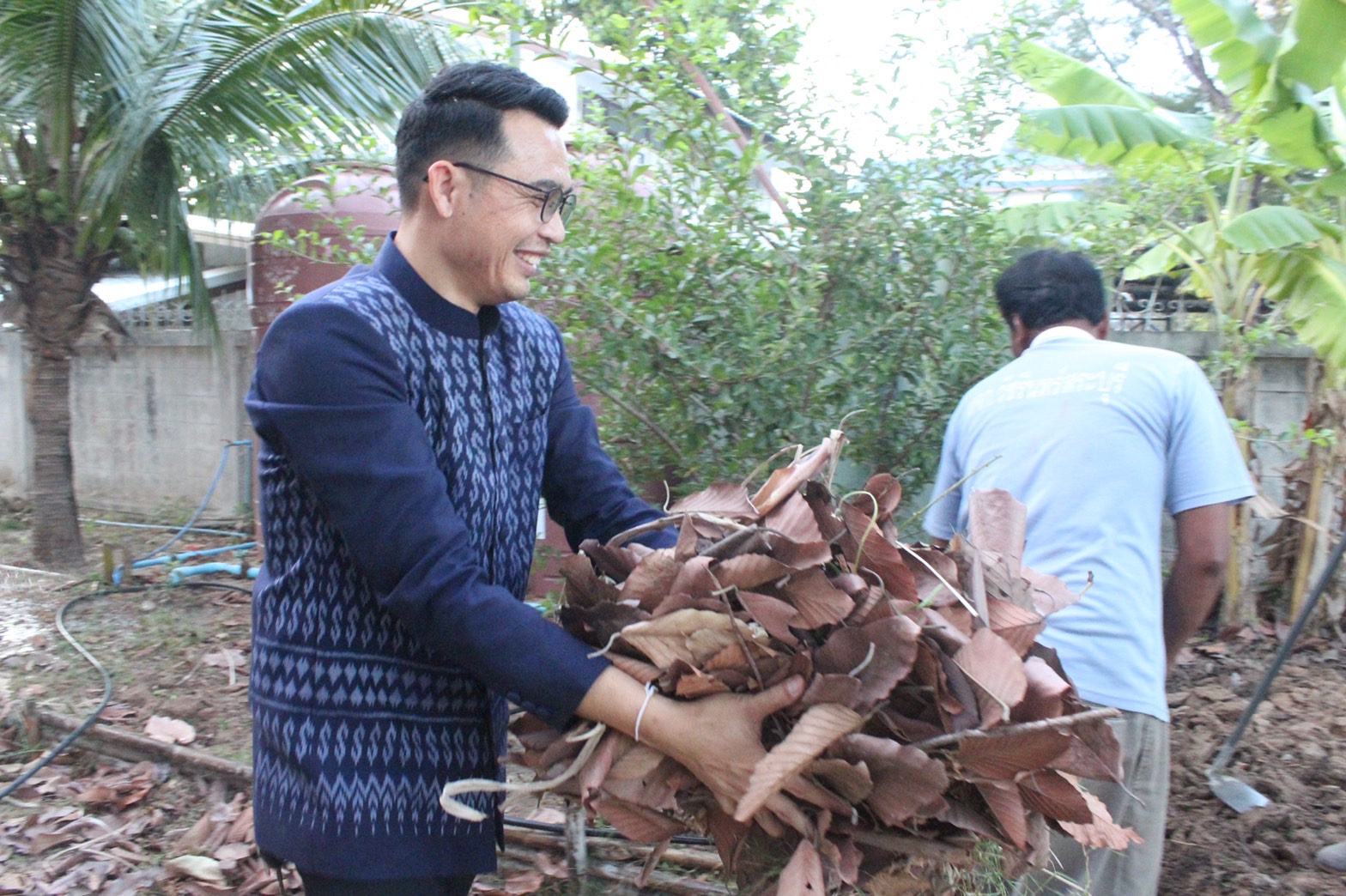 ☘️พช.ยโสธร เตรียมพื้นที่ดำเนินการปลูกผักสวนครัว ในการ น้อมนำแนวพระราชดำริของสมเด็จพระกนิษฐาธิราชเจ้า กรมสมเด็จพระเทพรัตนราชสุดาฯ สยามบรมราชกุมารี สู่ปฏิบัติการปลูกผักสวนครัว เพื่อสร้างความมั่นคงทางอาหารต่อเนื่อง