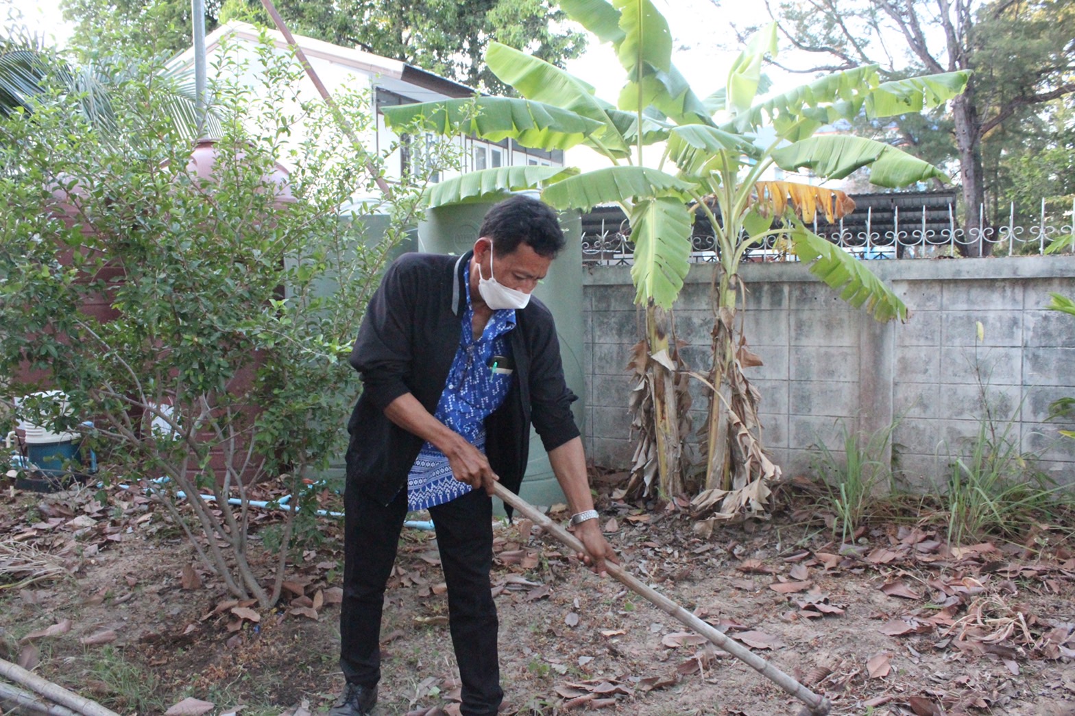 ☘️พช.ยโสธร เตรียมพื้นที่ดำเนินการปลูกผักสวนครัว ในการ น้อมนำแนวพระราชดำริของสมเด็จพระกนิษฐาธิราชเจ้า กรมสมเด็จพระเทพรัตนราชสุดาฯ สยามบรมราชกุมารี สู่ปฏิบัติการปลูกผักสวนครัว เพื่อสร้างความมั่นคงทางอาหารต่อเนื่อง