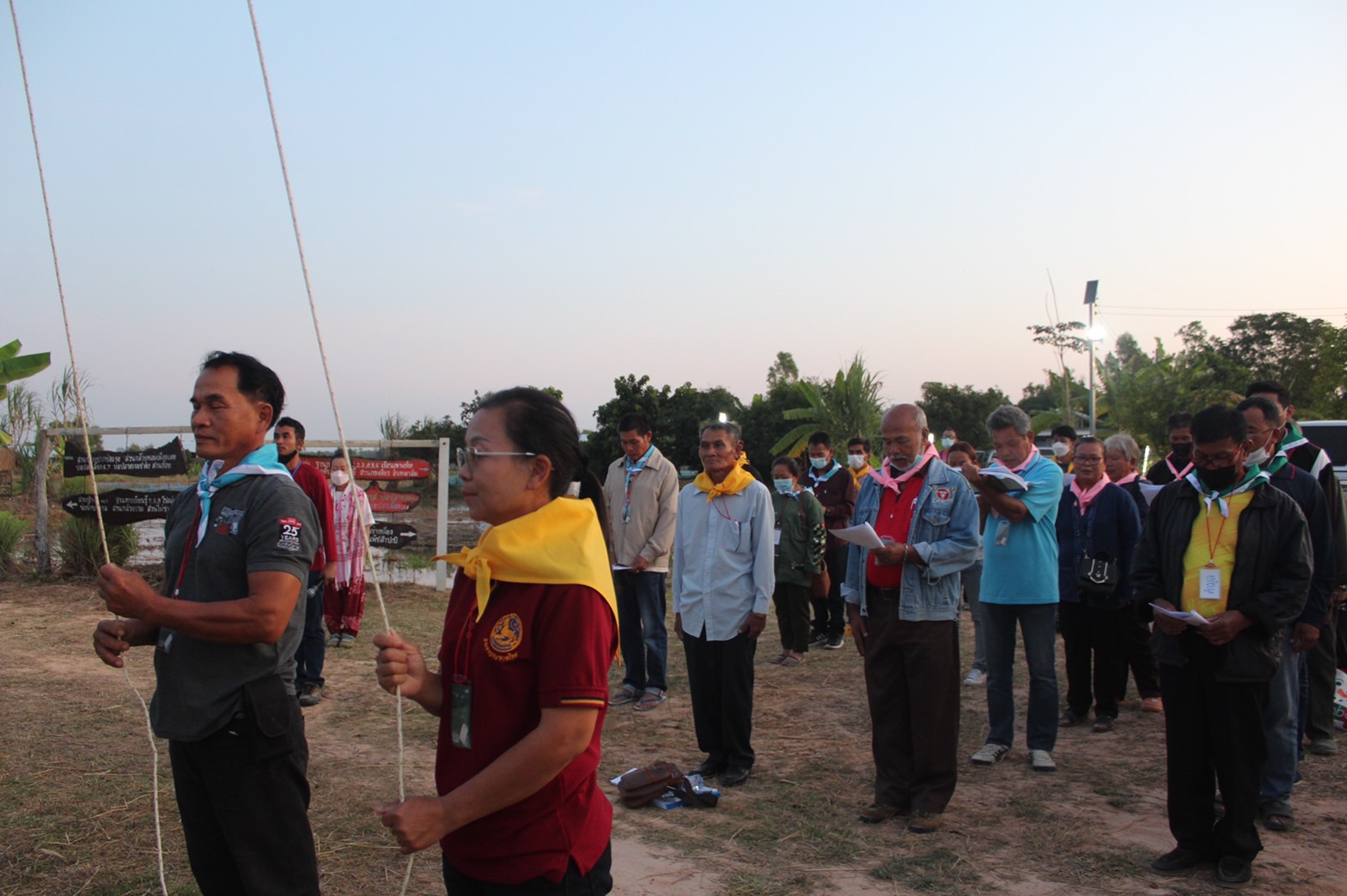 ?พช.ยโสธร ดำเนินโครงการพัฒนาหมู่บ้านเศรษฐกิจพอเพียง กิจกรรมที่ ๑ สร้างและพัฒนากลไกขับเคลื่อน ในระดับพื้นที่ ณ ศูนย์เรียนรู้ทฤษฎีใหม่รูปแบบ “โคก หนอง นา” หมู่ที่ 10 ตำบลพระเสาร์ อำเภอมหาชนะชัย จังหวัดยโสธร