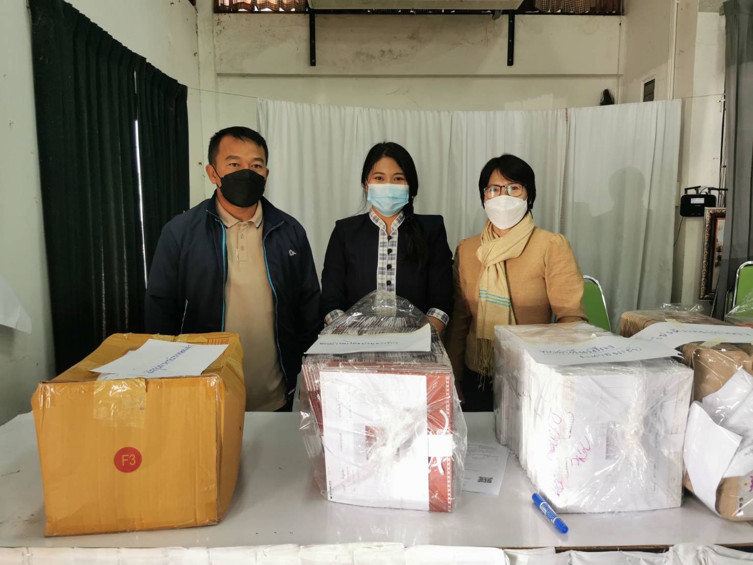 ?พช.ยโสธร่วมกับ สำนักงานสาธารณสุขจังหวัดยโสธร จัดประชุมชี้แจงสร้างความเข้าใจแนวทางการปฏิบัติของผู้ผลิต ผู้ประกอบการ OTOP ด้านสถานที่ ด้านผลิตภัณฑ์ และการโฆษณาให้กับกลุ่มผู้ผลิต ผู้ประกอบการ OTOP