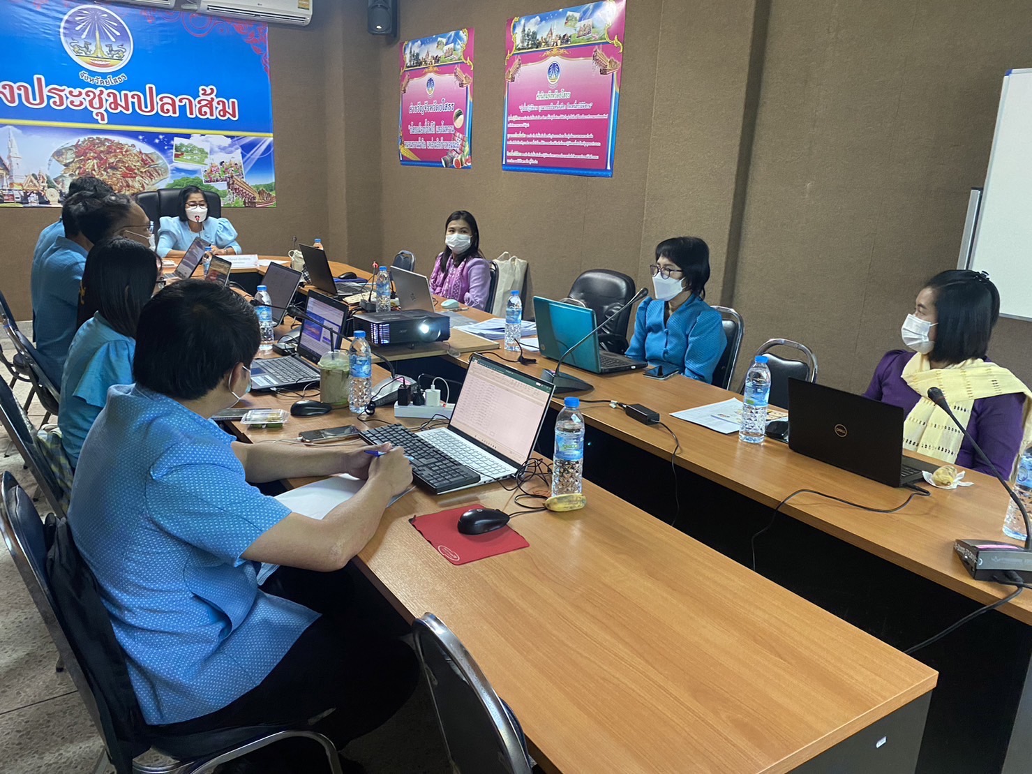 พช.ยโสธร ยกทีมพร้อมลุย! ประชุมเชิงปฏิบัติการเจ้าหน้าที่พัฒนาชุมชนผู้รับผิดชอบงานข้อมูลฯ สร้างทีมครู ก. ระดับอำเภอ ขยายผลต่อสร้างการรับรู้การบริหารการจัดเก็บข้อมูลเพื่อการพัฒนาชุมชน ประจำปี 2566