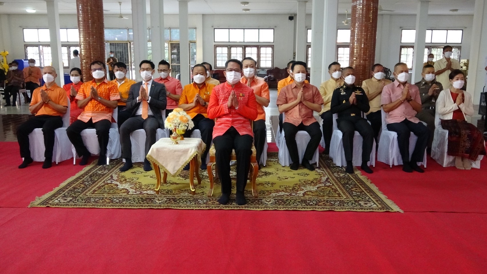 ?พช.ยโสธร ร่วมกิจกรรมทำบุญ ตักบาตรพระสงฆ์ เพื่อถวายพระราชกุศลสมเด็จพระเจ้าลูกเธอ เจ้าฟ้าพัชรกิติยาภา นเรนทิราเทพยวดี กรมหลวงราชสาริณีสิริพัชร มหาวัชรราชธิดา