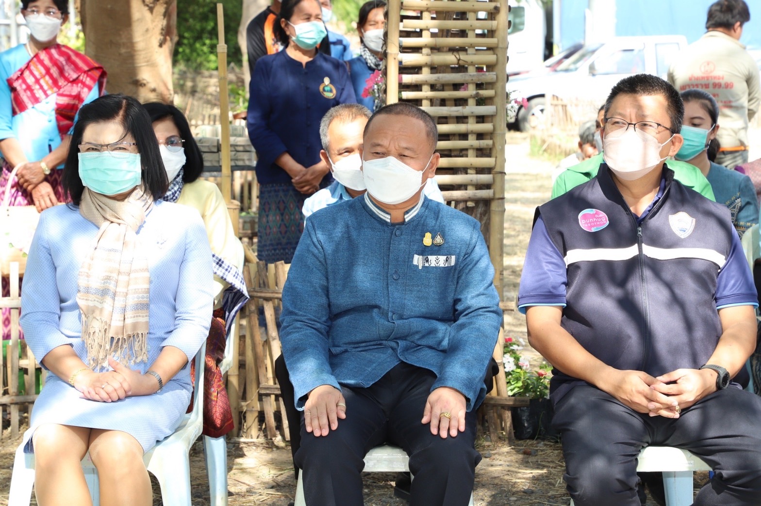 ?พช.ยโสธรร่วมกิจกรรมส่งมอบข้าวสาร ในโครงการ”ร่วมลงขัน ชวนกันไปทำนา” ปี 2565/2566