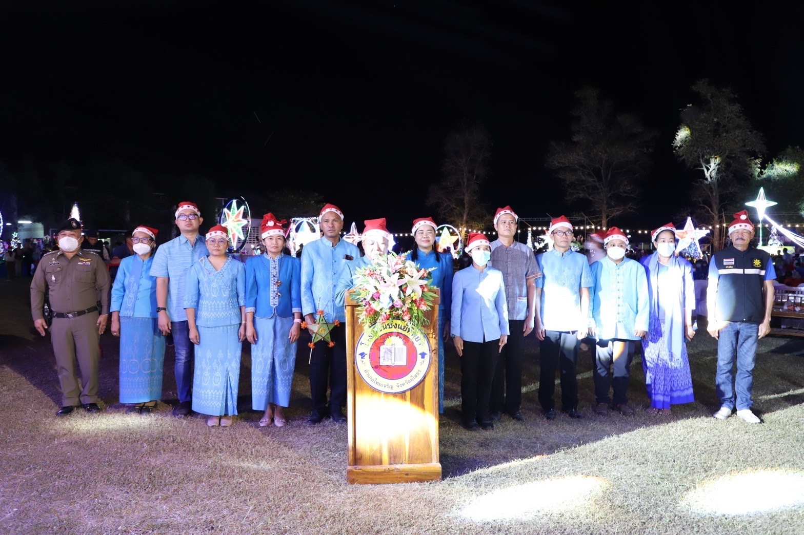 ?พช.ยโสธร ร่วมงานประเพณีแห่ดาวเทศกาลคริสต์มาส ส่งเสริมการท่องเที่ยวกระตุ้นเศรษฐกิจในพื้นที่อำเภอไทยเจริญ จังหวัดยโสธร