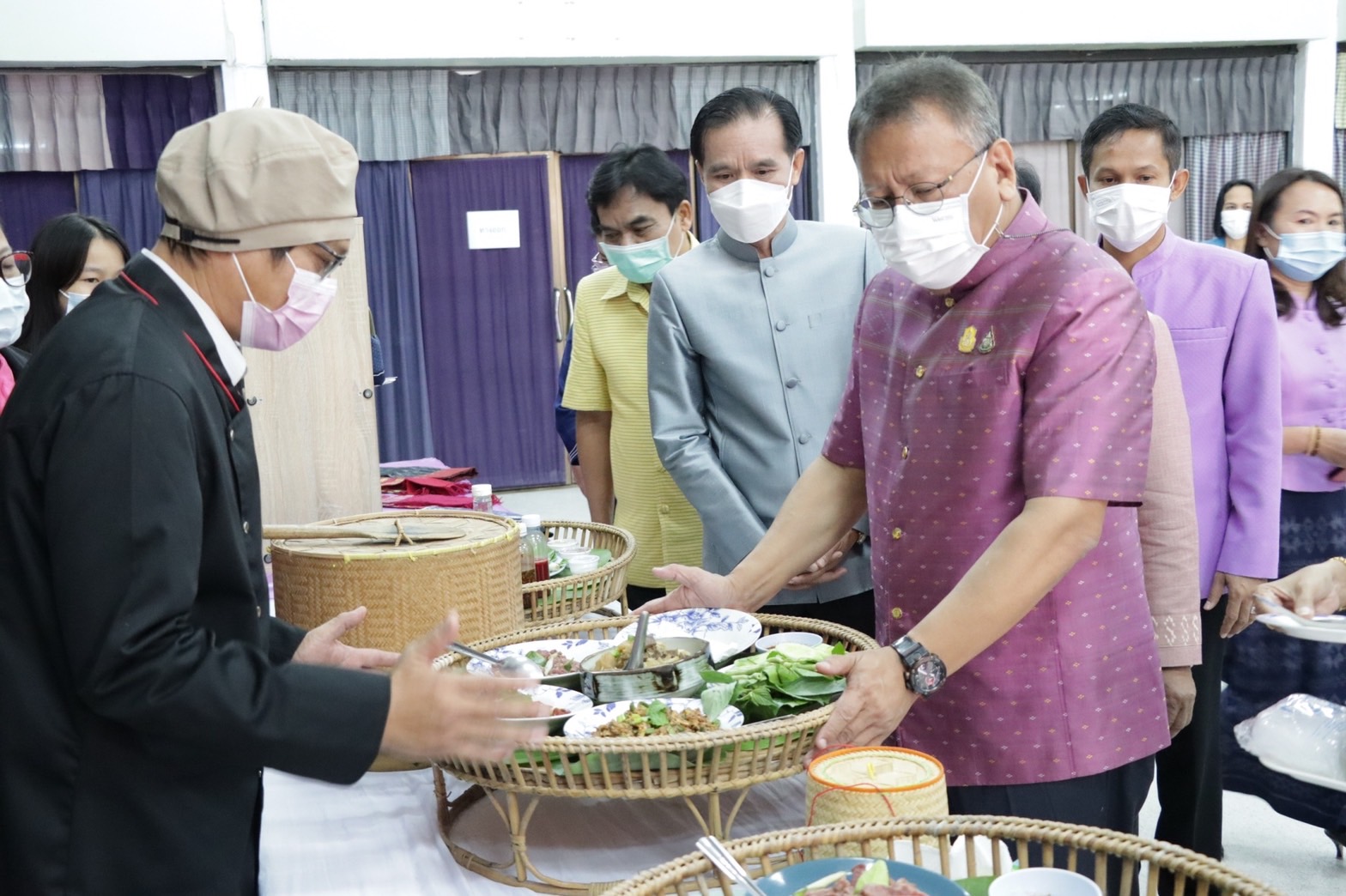 ?พช.ยโสธร ร่วมโครงการการพัฒนาด้านการท่องเที่ยวและบริการ กิจกรรมส่งเสริมเศรษฐกิจชุมชนด้วยมิติทางวัฒนธรรมโดยการอบรมพัฒนาและต่อยอดมรดกภูมิปัญญาทางวัฒนธรรมด้านอาหาร “ลาบยโสธร”