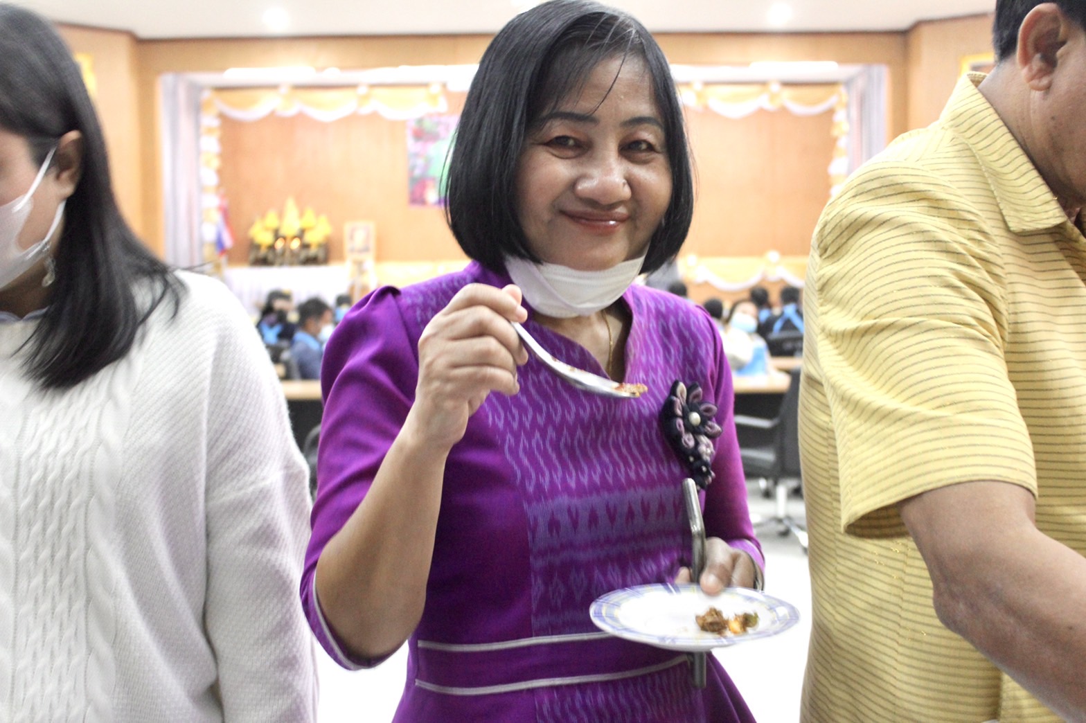 ?พช.ยโสธร ร่วมโครงการการพัฒนาด้านการท่องเที่ยวและบริการ กิจกรรมส่งเสริมเศรษฐกิจชุมชนด้วยมิติทางวัฒนธรรมโดยการอบรมพัฒนาและต่อยอดมรดกภูมิปัญญาทางวัฒนธรรมด้านอาหาร “ลาบยโสธร”