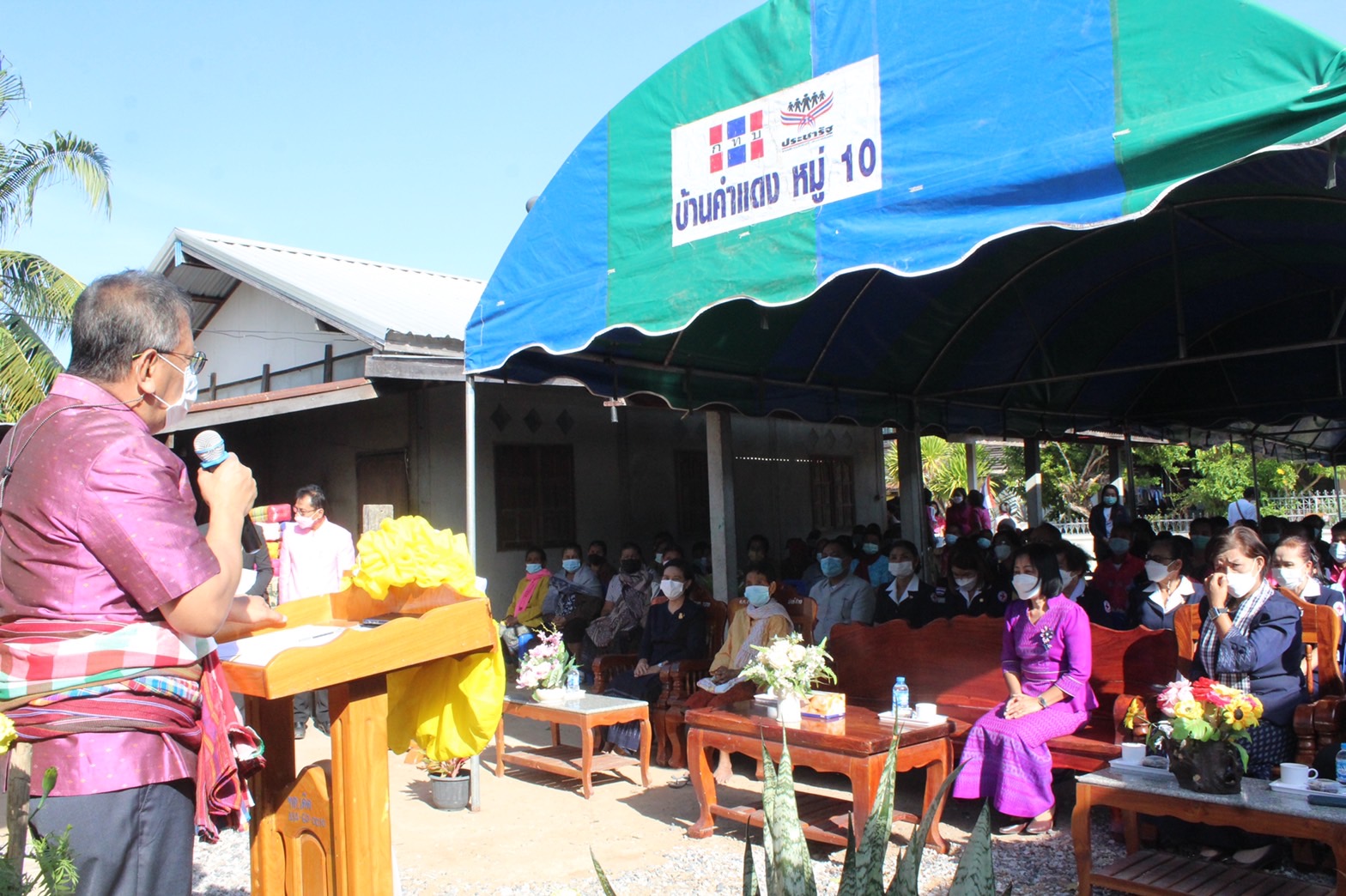 ?พช.ยโสธร ส่งมอบบ้านครัวเรือนตามโครงการบ้านห่วงใยจากใจ GLO ประจำปี 2565